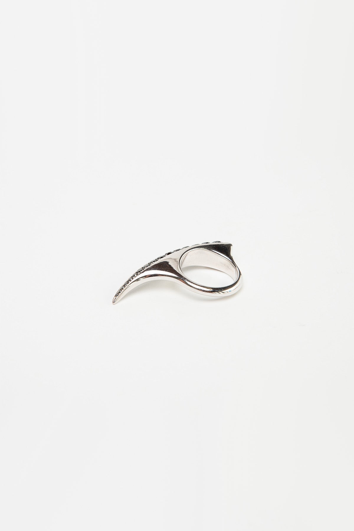 SHAUN LEANE | BLACK DIAMOND SABRE RING