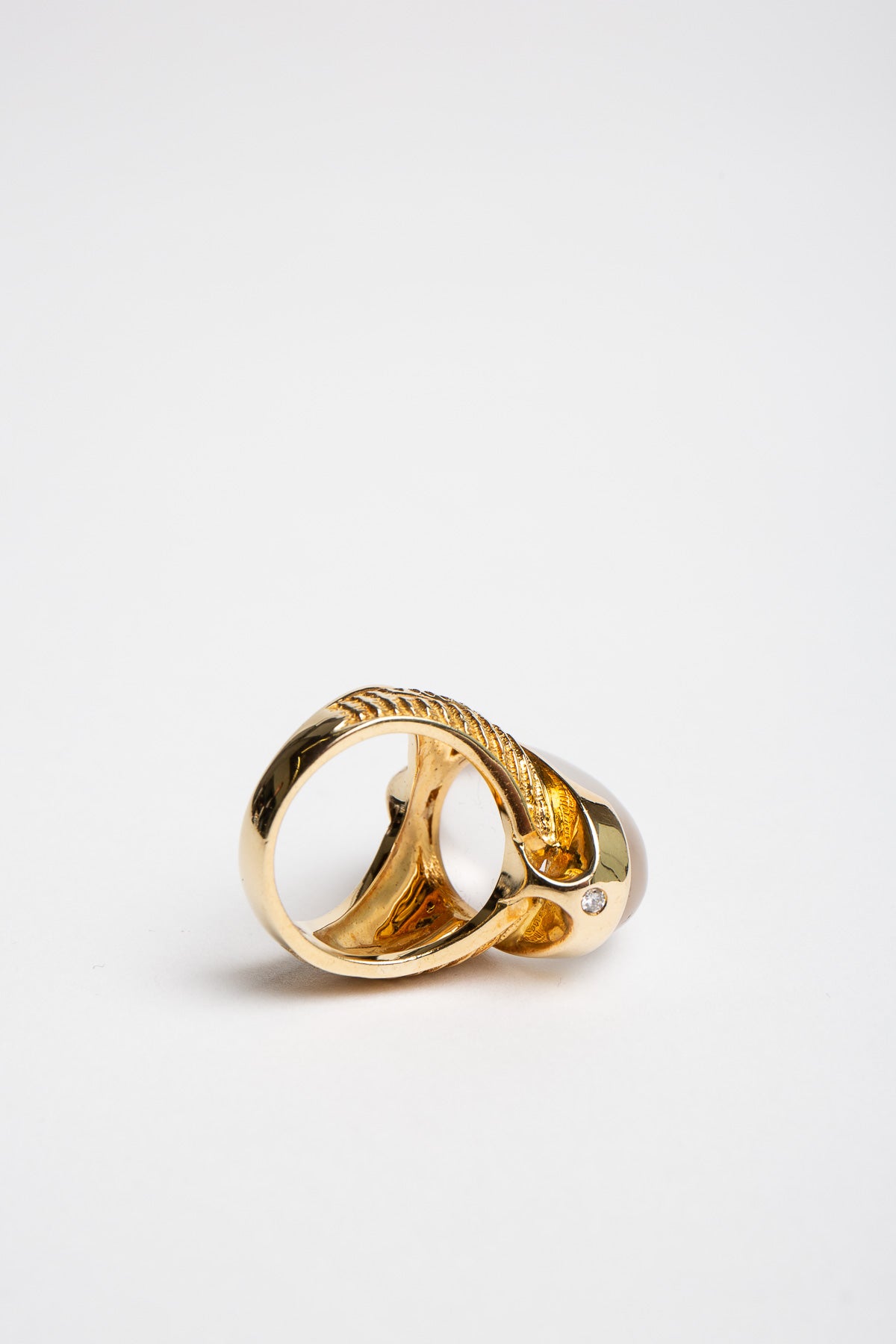 SARAH JANE WILDE | CLEAR QUARTZ RING - MAXFIELD LA