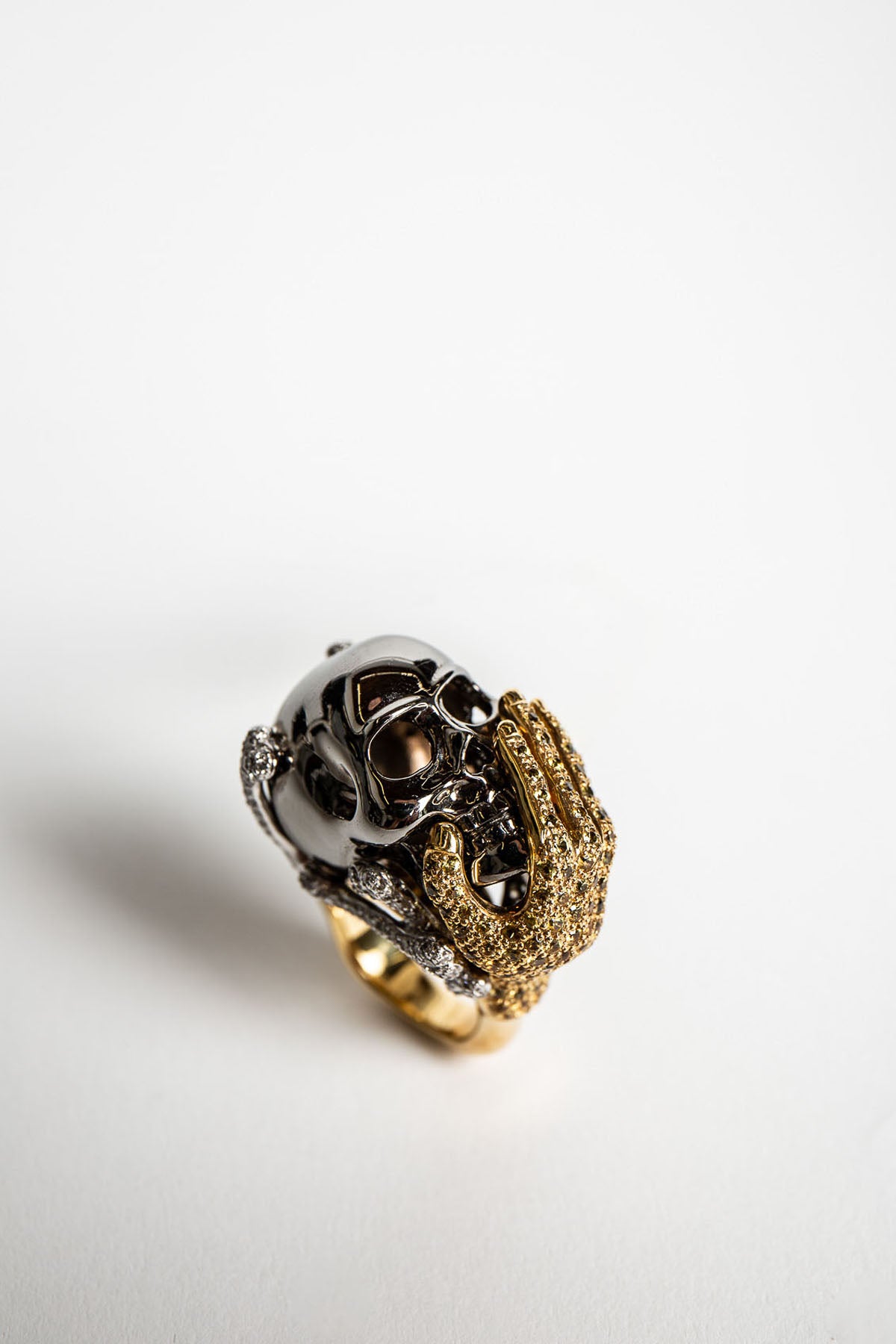 MAXFIELD PRIVATE COLLECTION | DIAMOND HAND SKULL RING - MAXFIELD LA