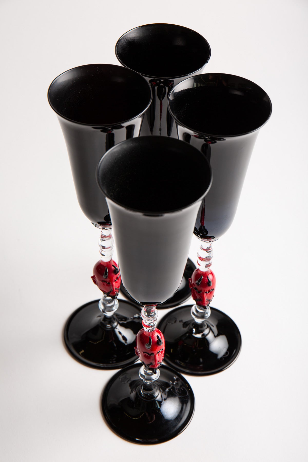 MAXFIELD PRIVATE COLLECTION | SET OF 4 DEVIL CHAMPAGNE GLASSES