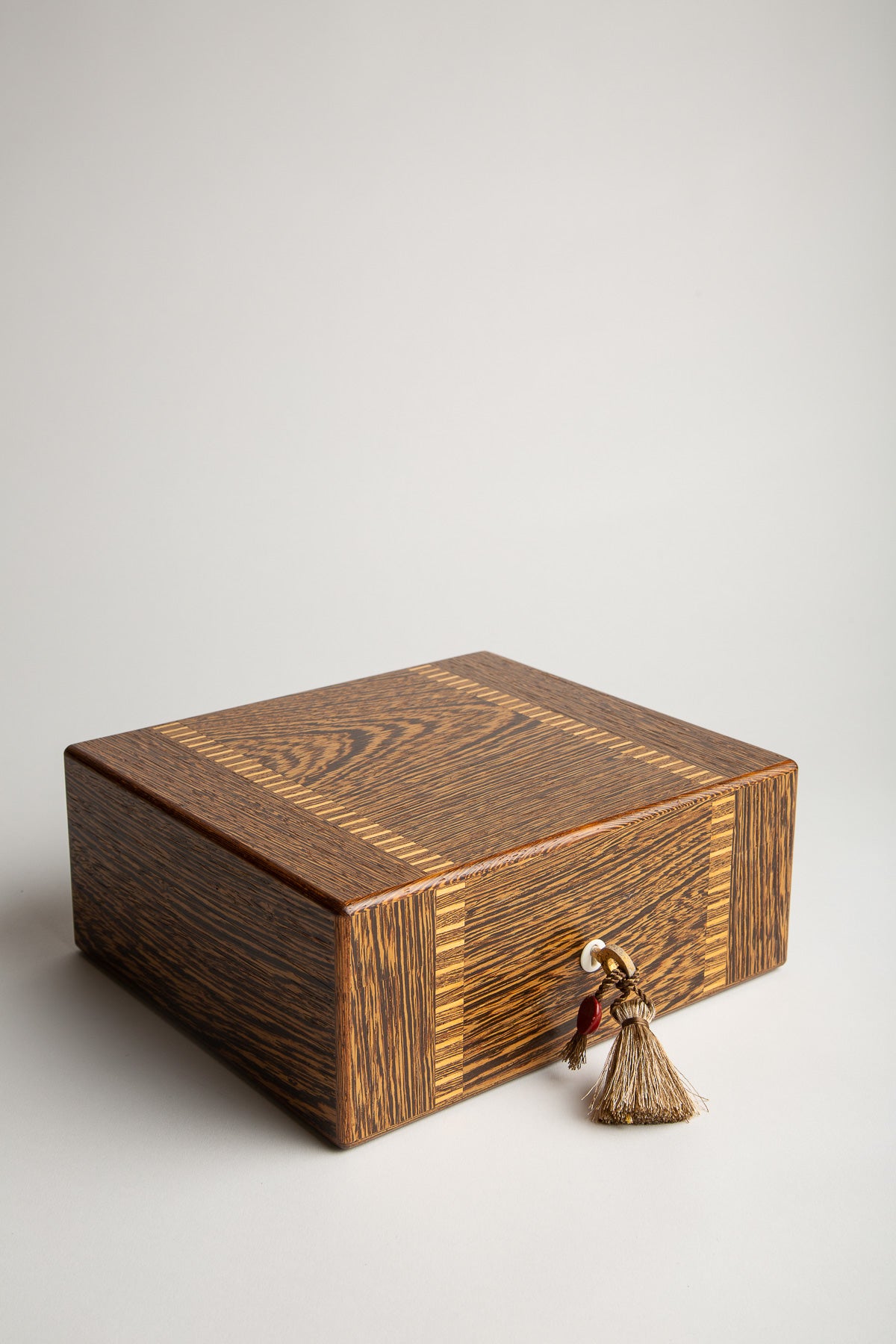 ELIE BLEU | WENGE WATCH BOX - MAXFIELD LA