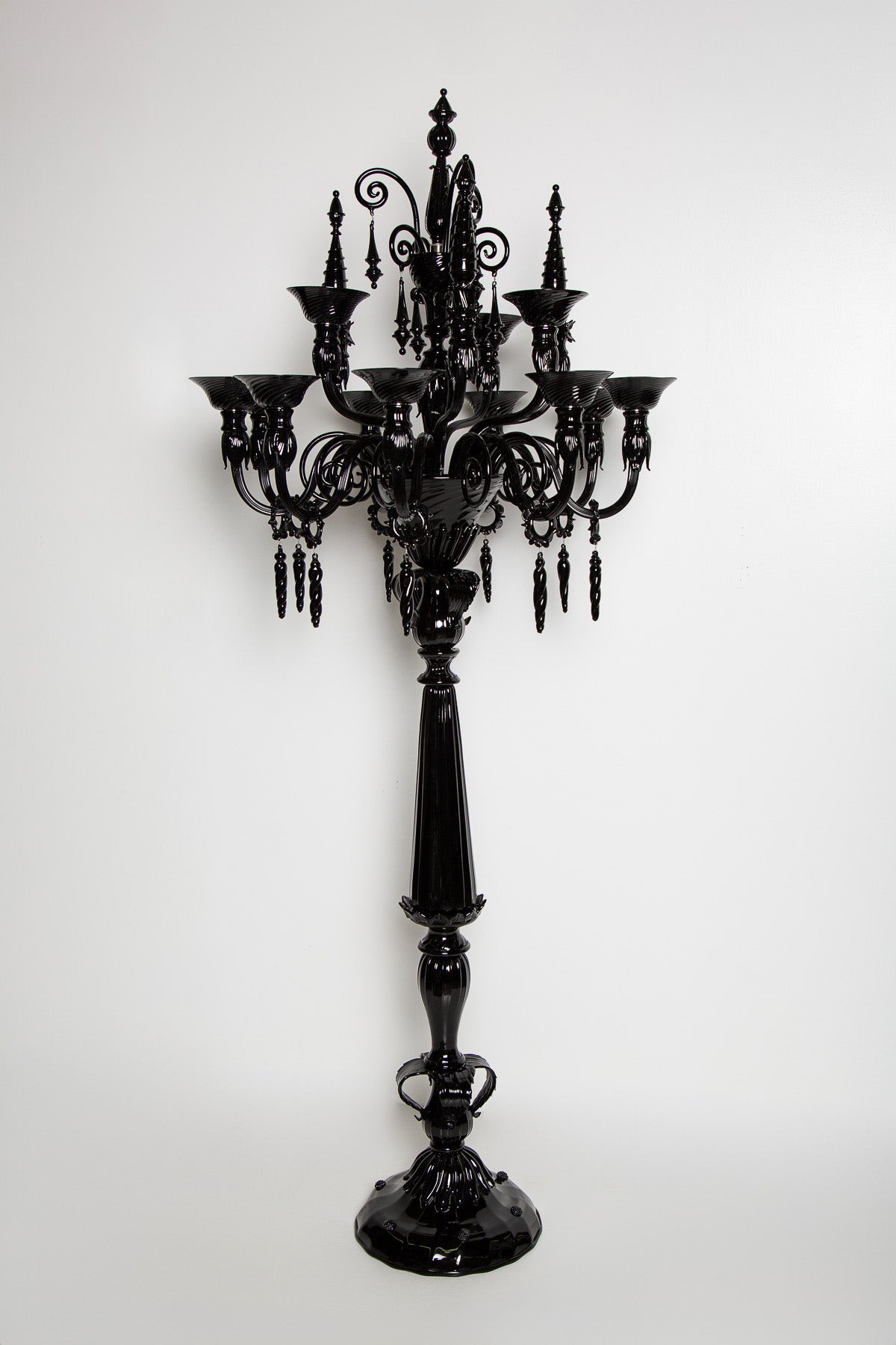 MAXFIELD PRIVATE COLLECTION | SEGUSO GIANNI MURANO FLOOR CHANDELIER