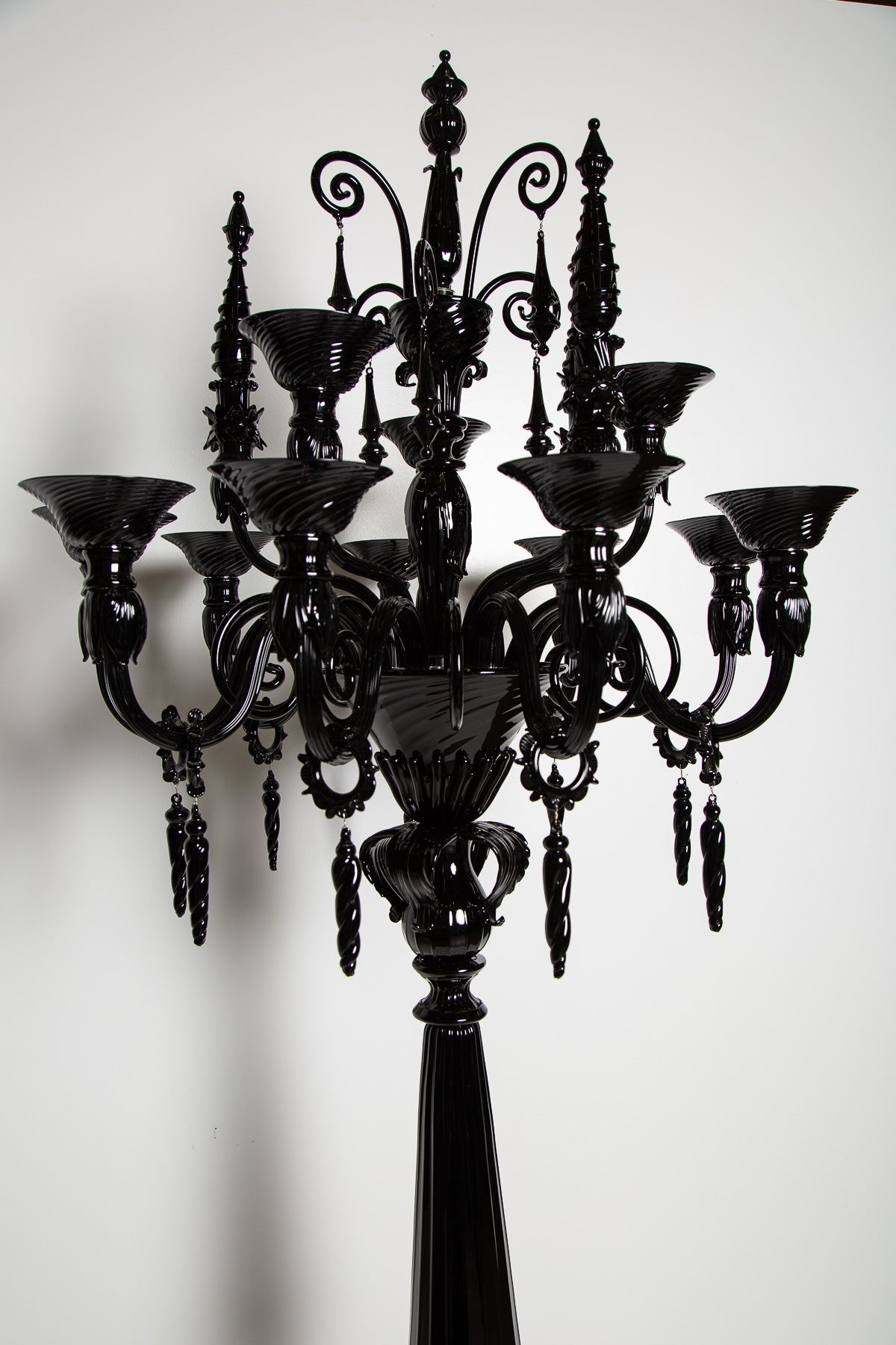 MAXFIELD PRIVATE COLLECTION | SEGUSO GIANNI MURANO FLOOR CHANDELIER