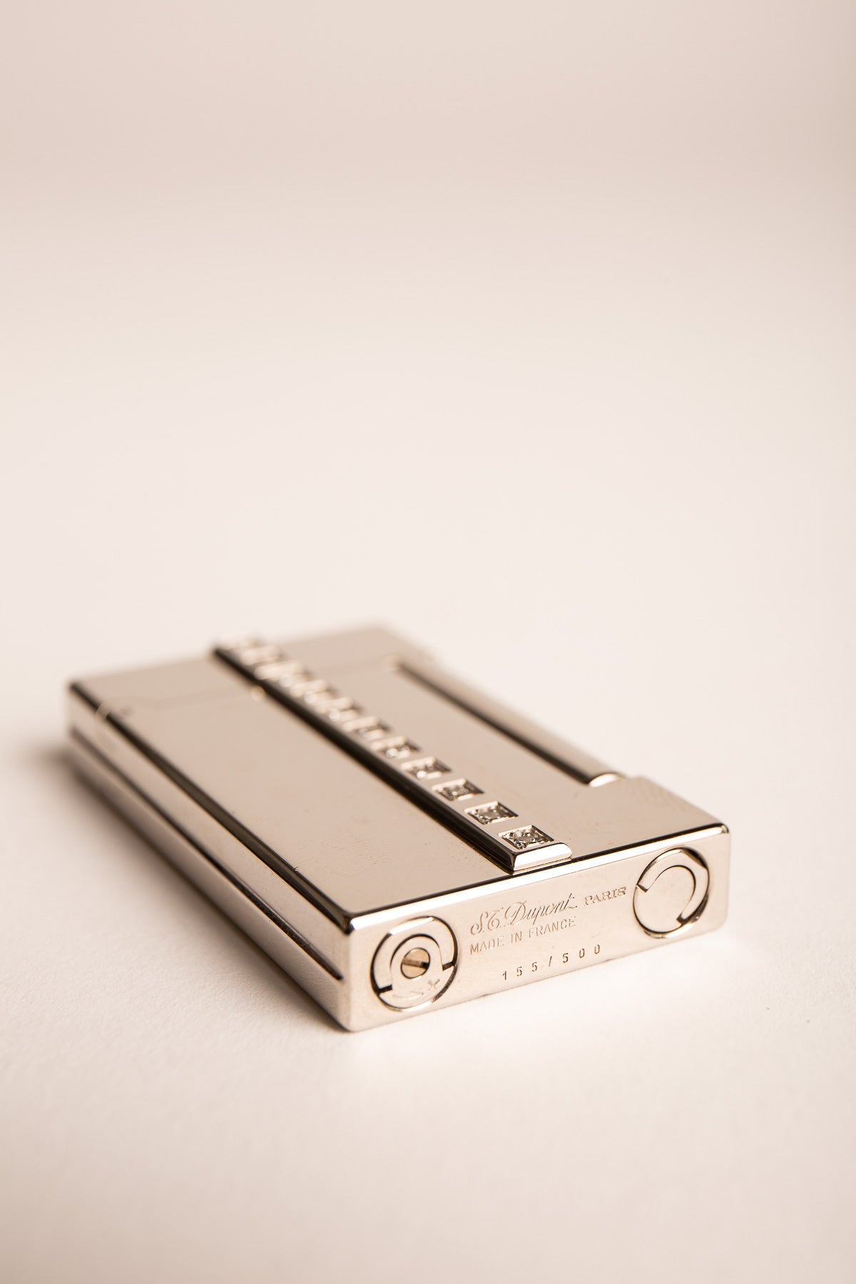 MAXFIELD PRIVATE COLLECTION | DIAMOND DUPONT LIGHTER