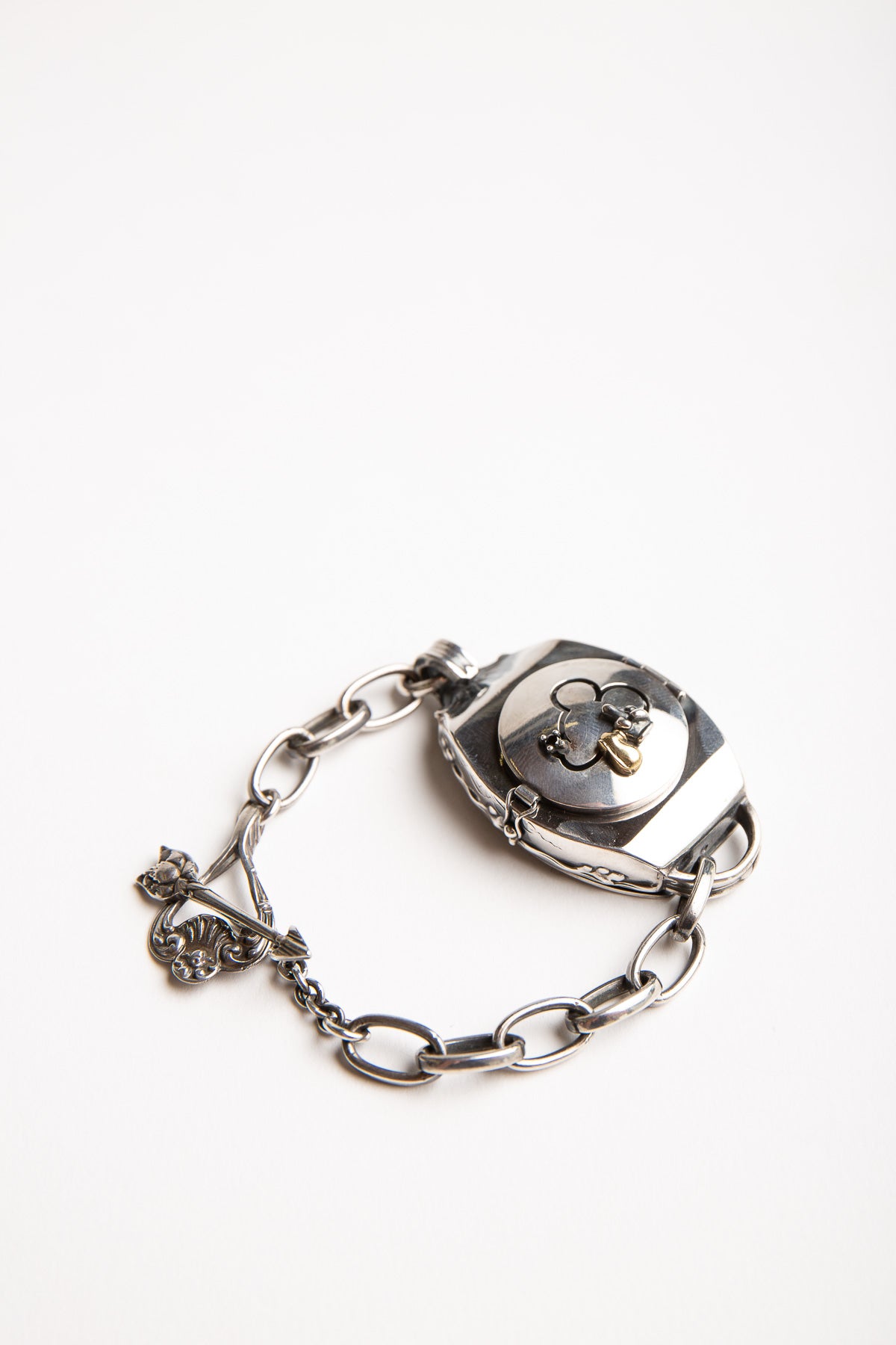 BLIND MAN TOGS | VINTAGE MICKEY MOUSE WATCH BRACELET