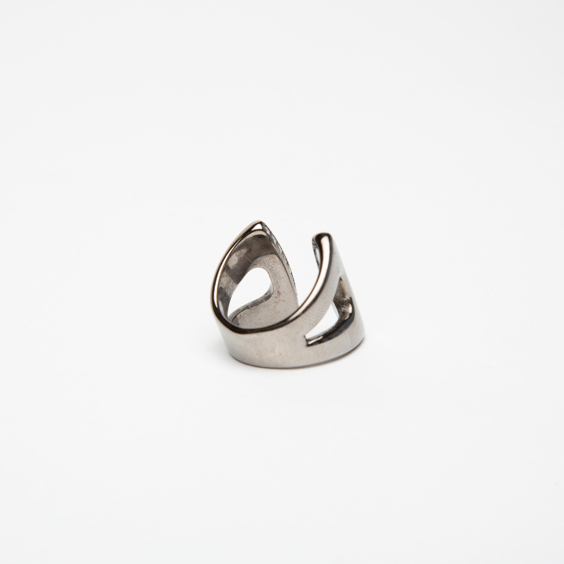 SARAH JANE WILDE | STAINLESS STEEL & DIAMOND RING