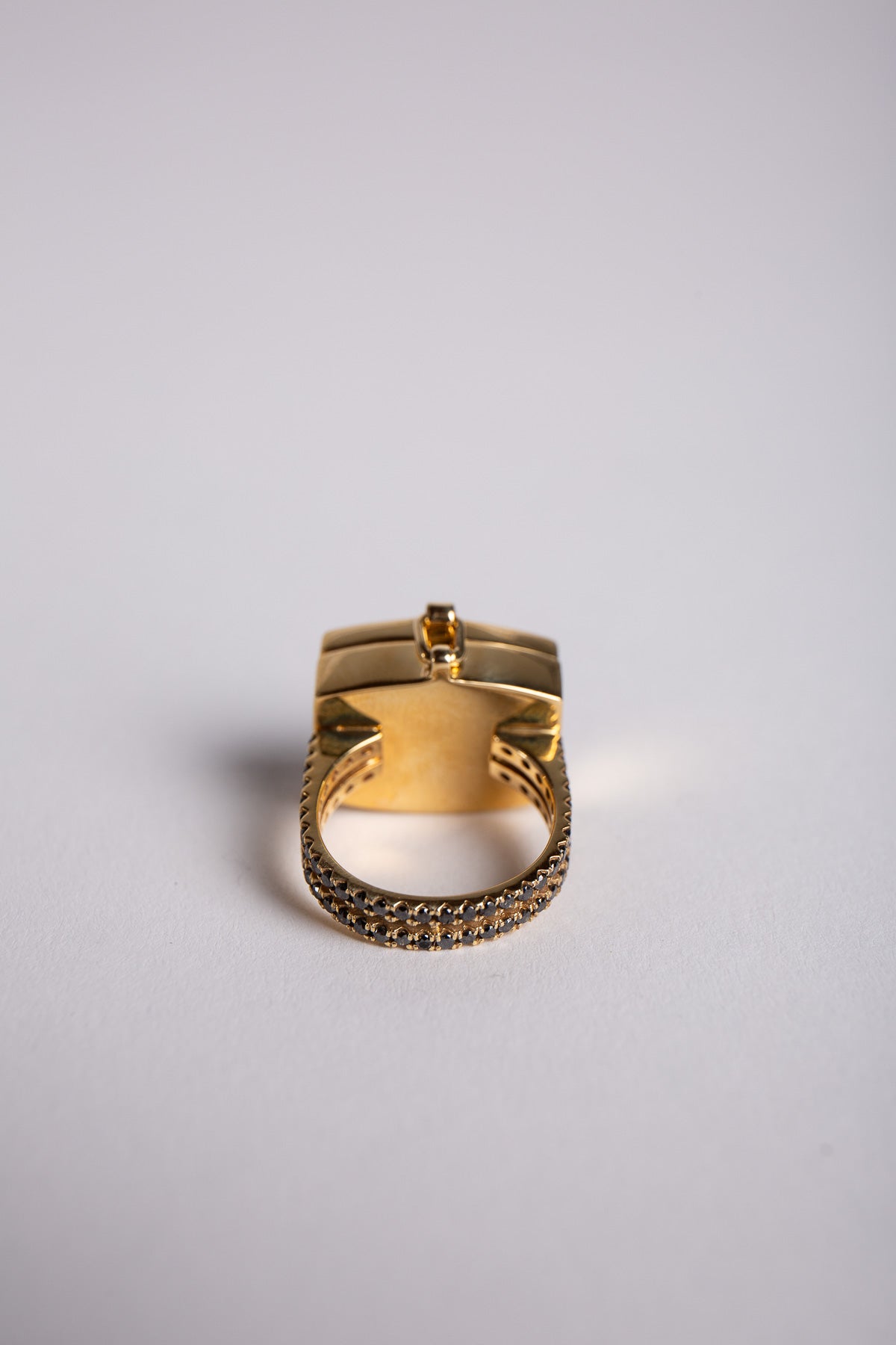 JOANNE FISKE | BLACK DIAMOND CROSS RING