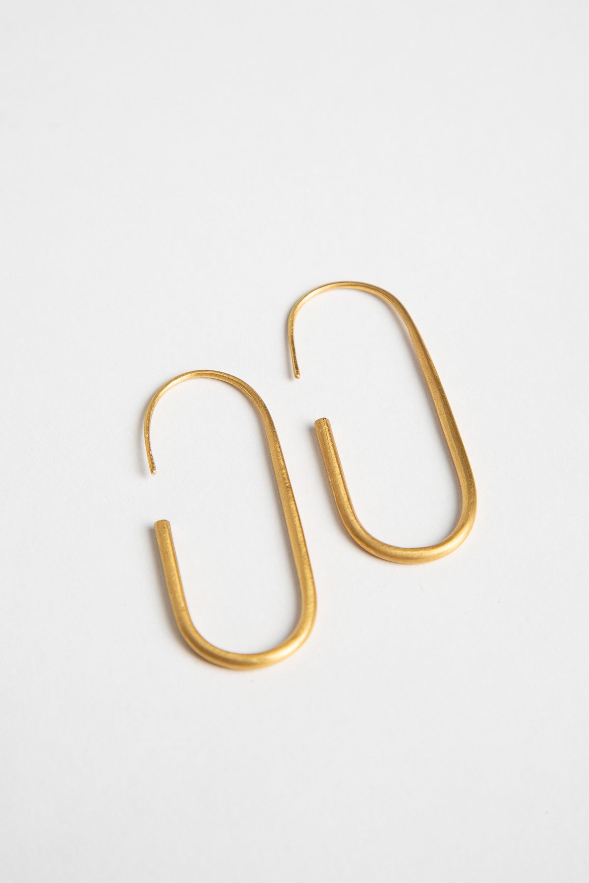 Eli Halili | Oval Hoops