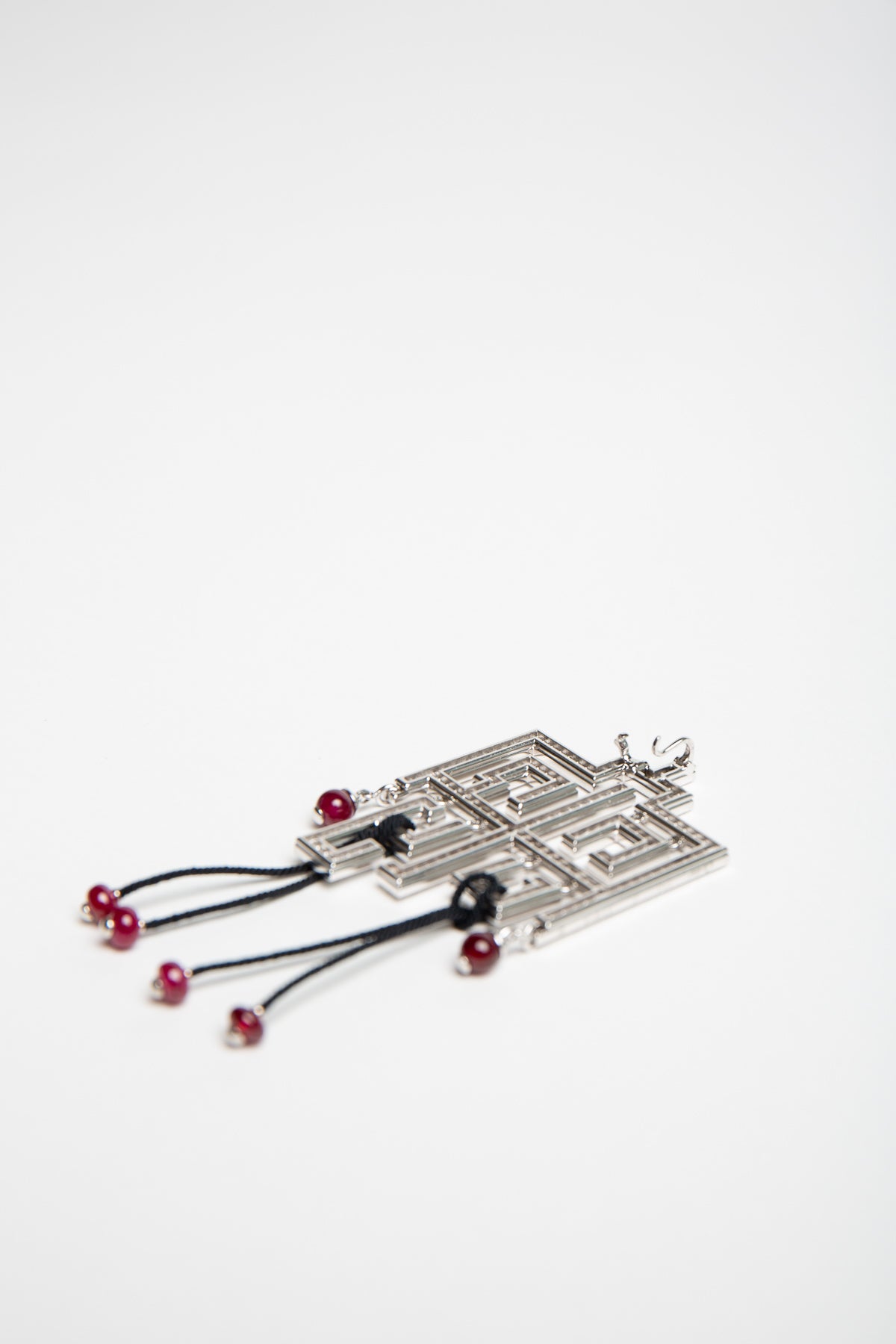 CARTIER | KISS THE DRAGON DIAMOND NECKLACE - MAXFIELD LA