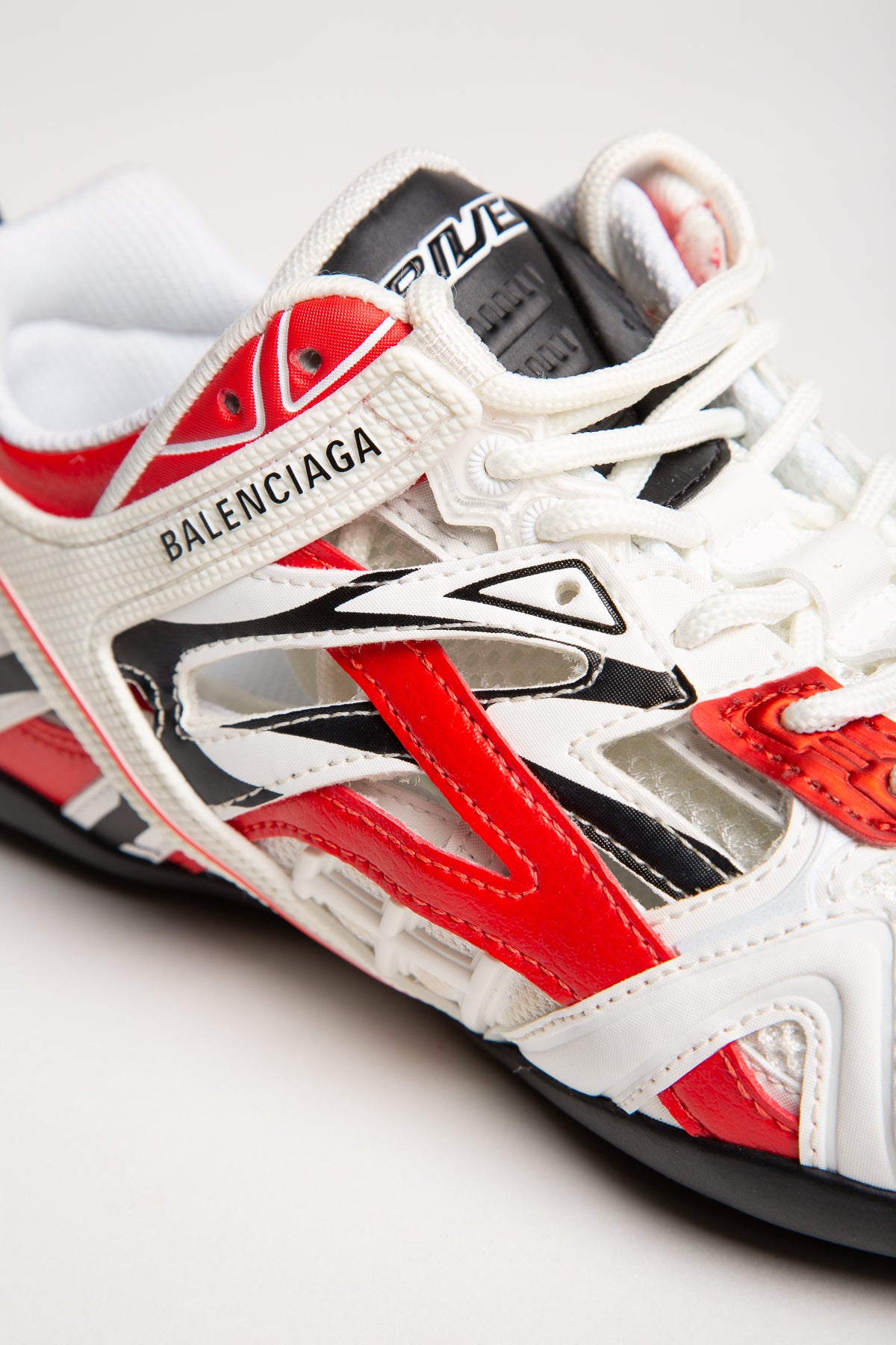 BALENCIAGA | WOMEN'S RED ACCENT DRIVE SNEAKERS - MAXFIELD LA