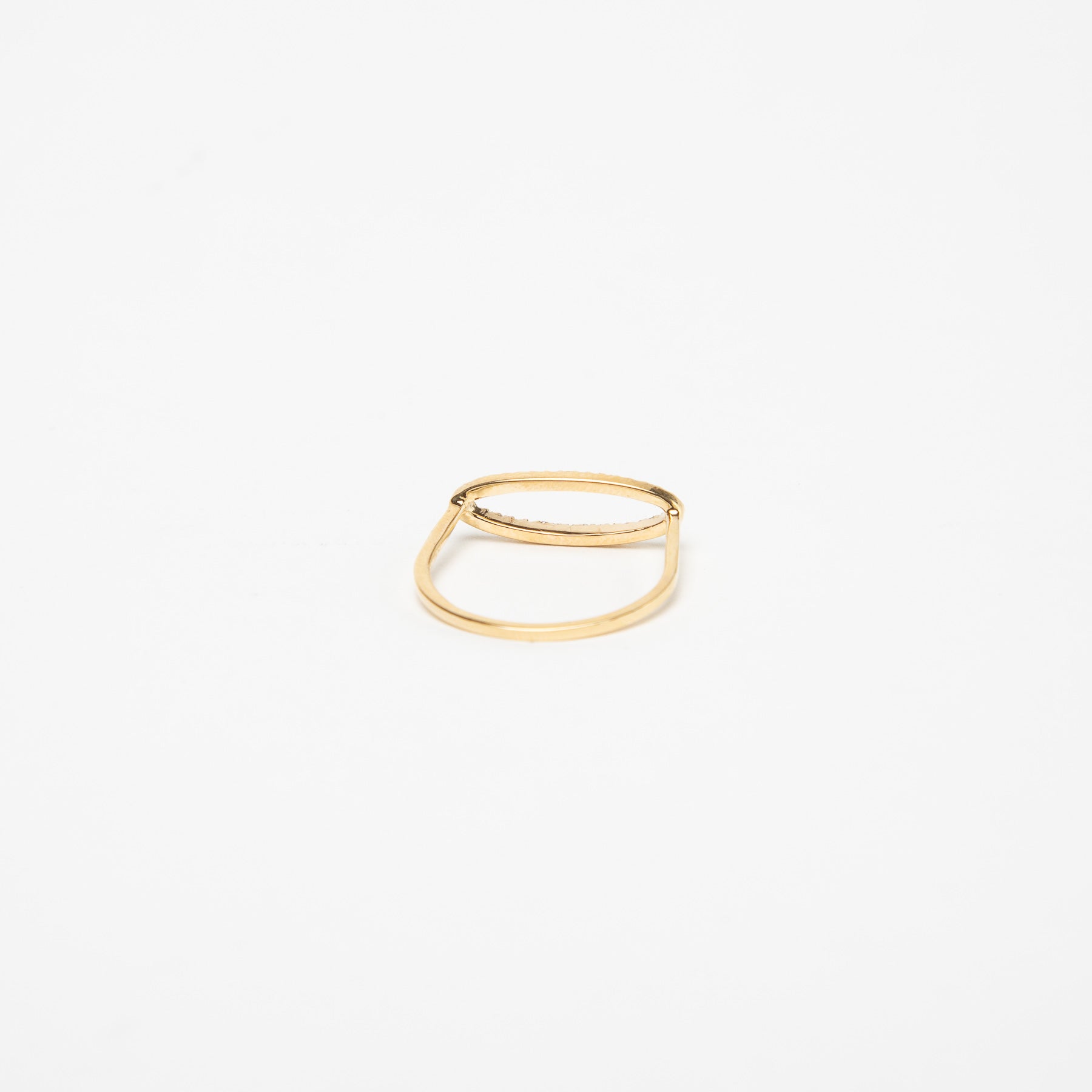 KWIT | LETTER O DIAMOND RING