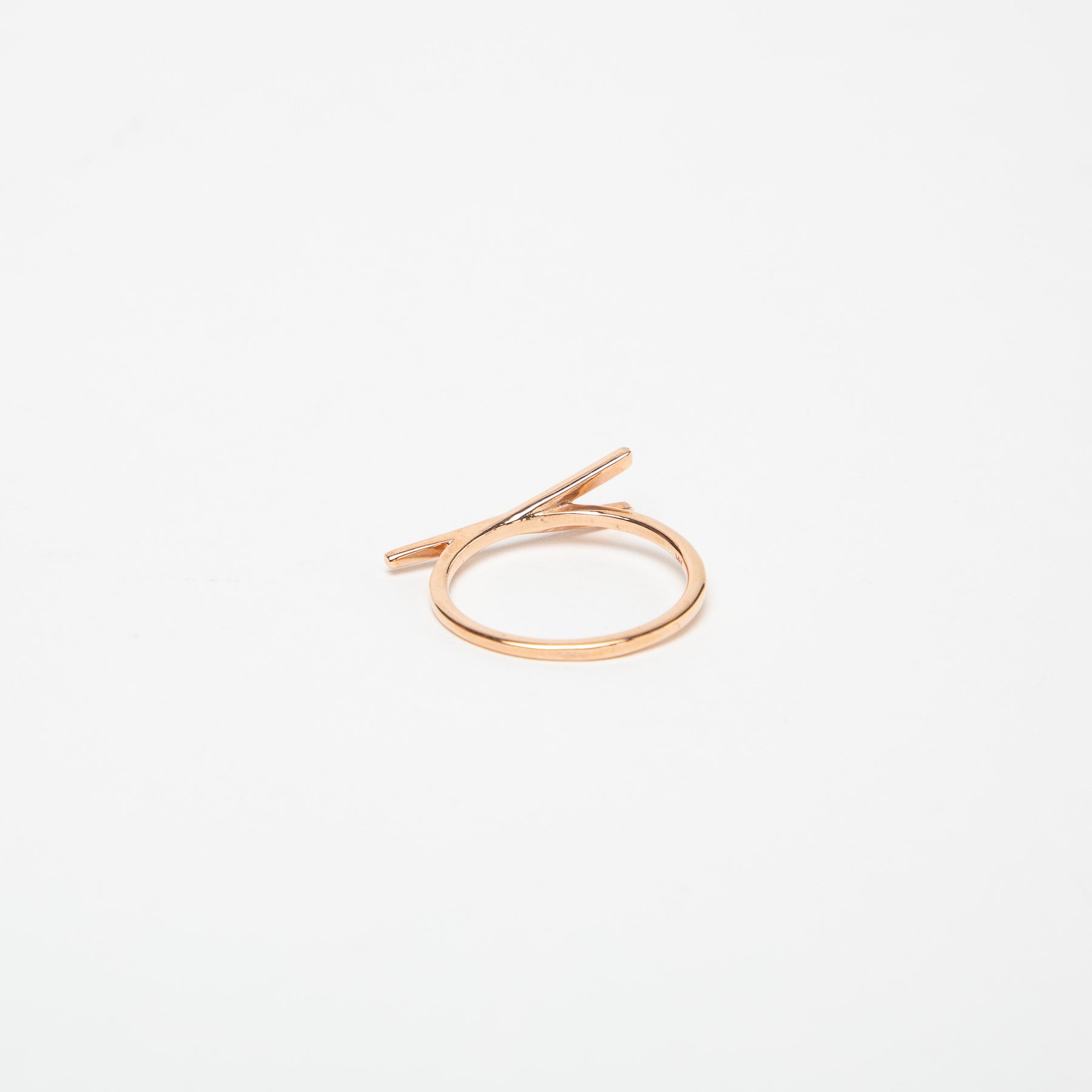 KWIT | 14K GOLD LETTER Y RING