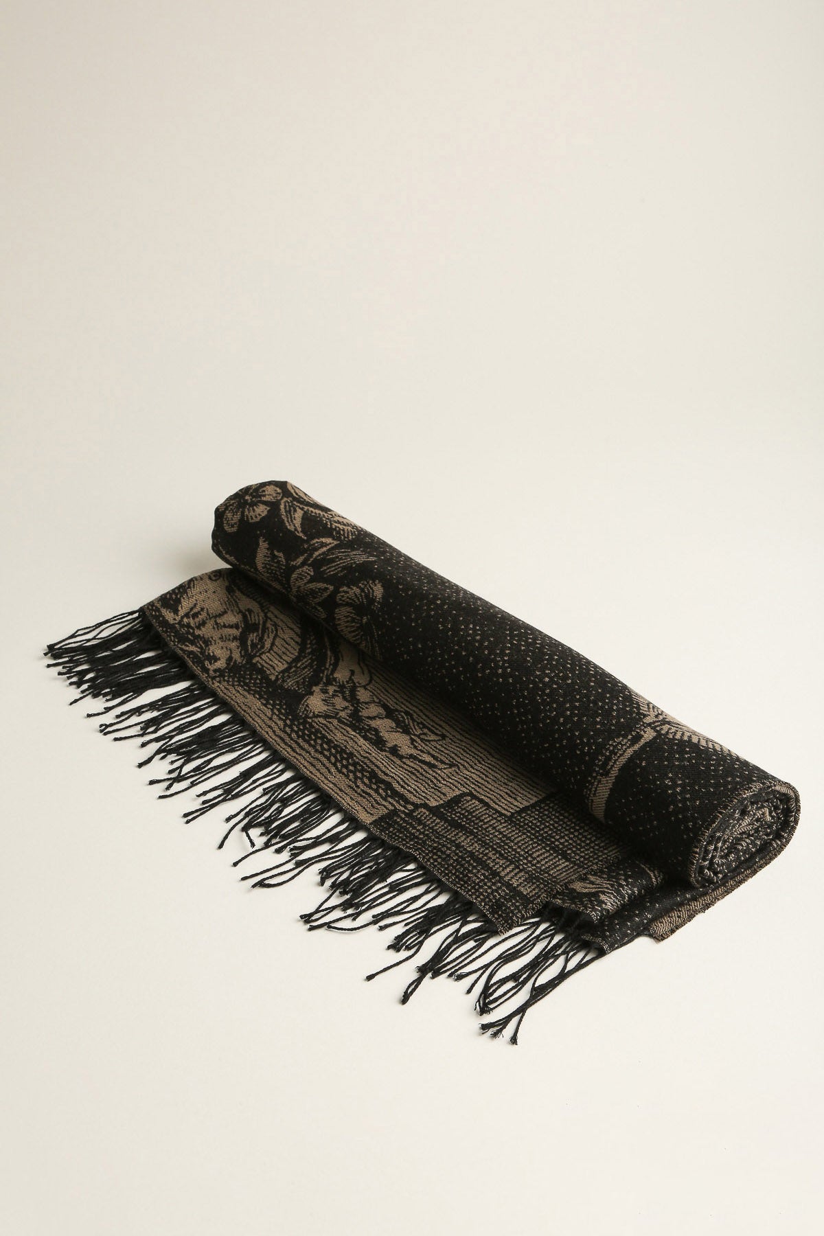 LIBERTINE | MOMENTO MORI BLANKET