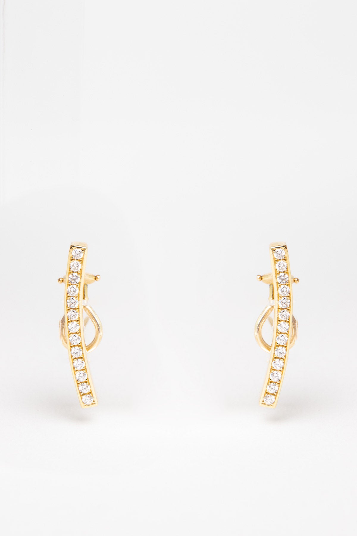 MAUD JEWELRY | DIAMOND GESTURE EARRINGS - MAXFIELD LA
