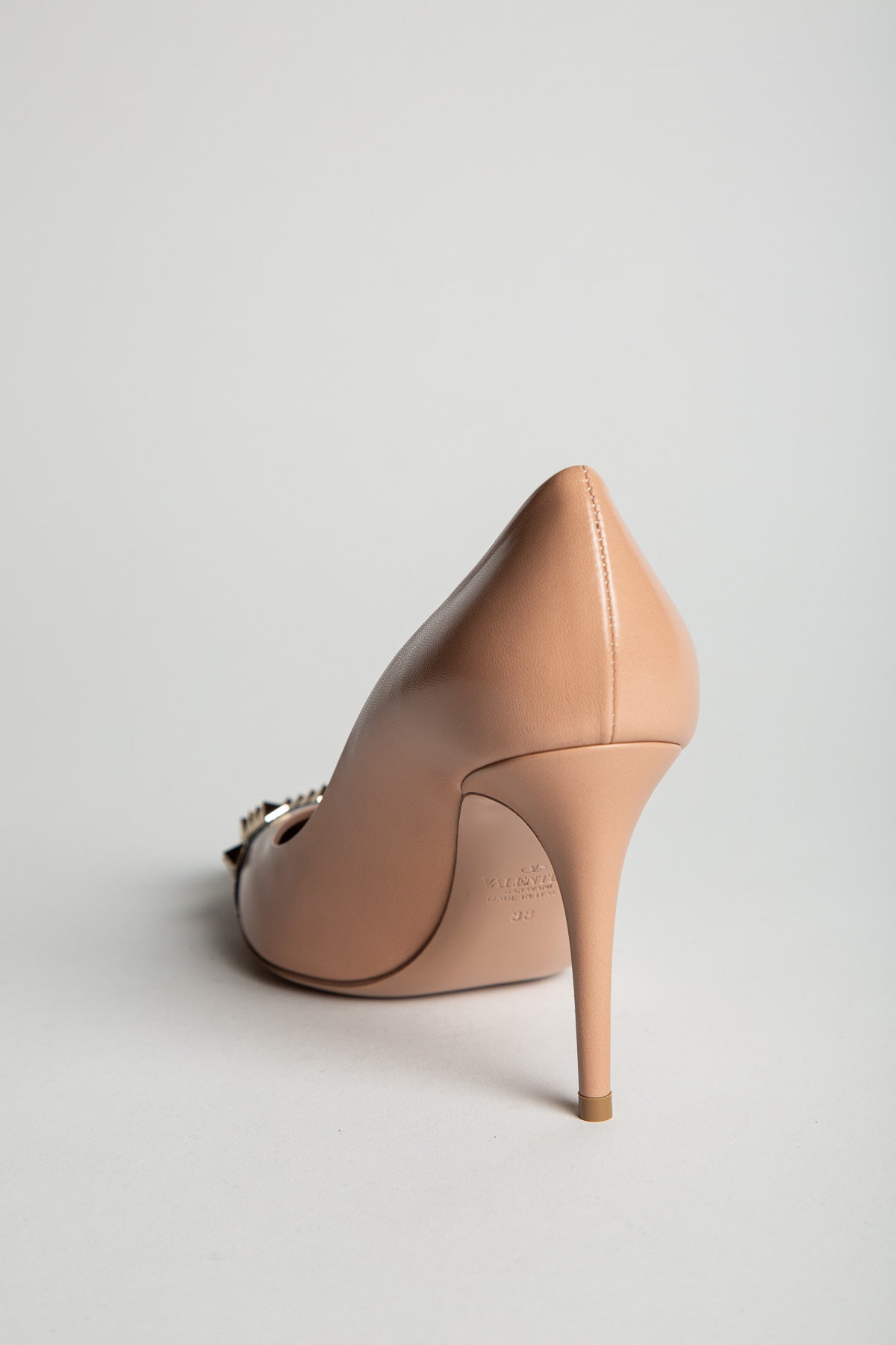 VALENTINO | ROCKSTUD POINTED TOE PUMPS - MAXFIELD LA