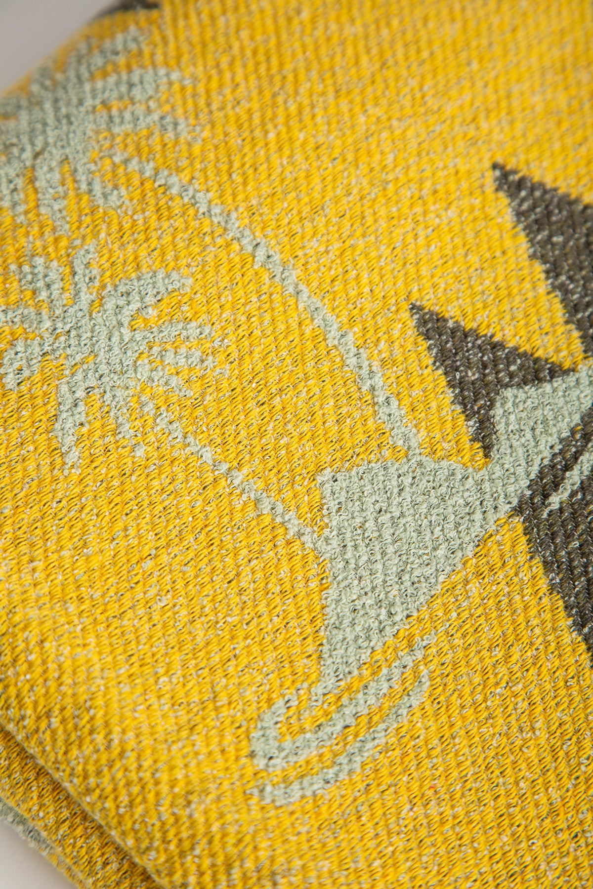ALANUI | RIDING THE WAVES TOWEL