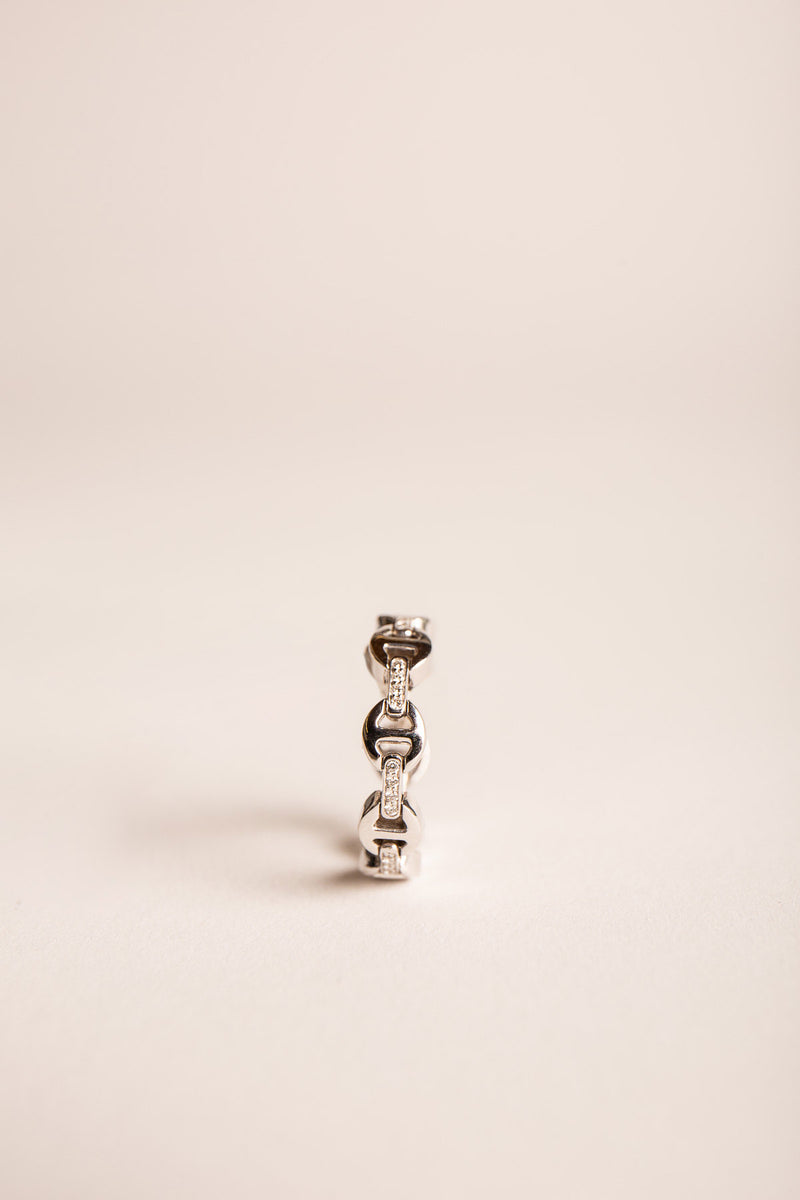 HOORSENBUHS | 18K WHITE GOLD DAME TRI LINK RING
