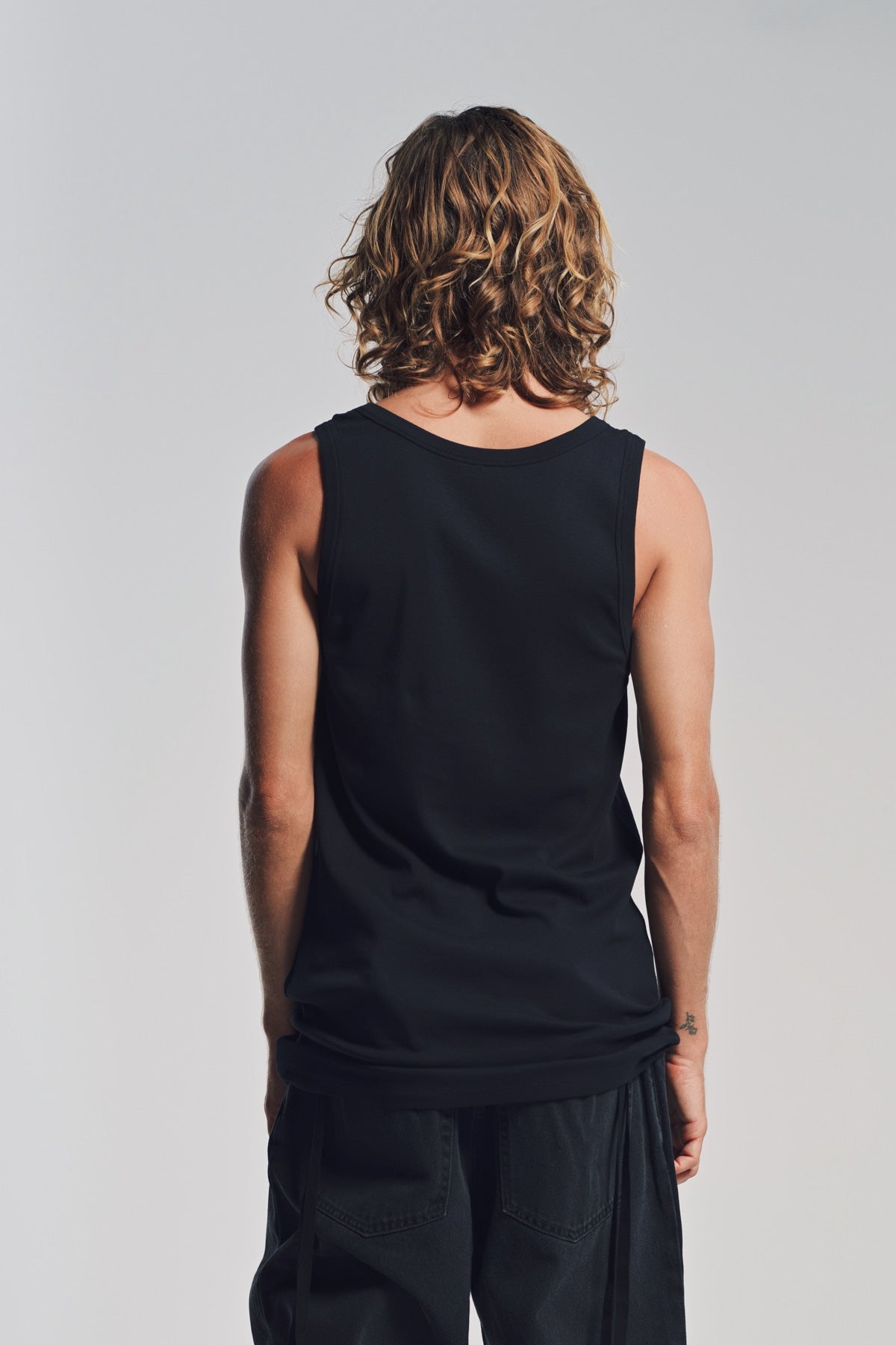 ANN DEMEULEMEESTER | FEATHER PRINT SEVA TANK