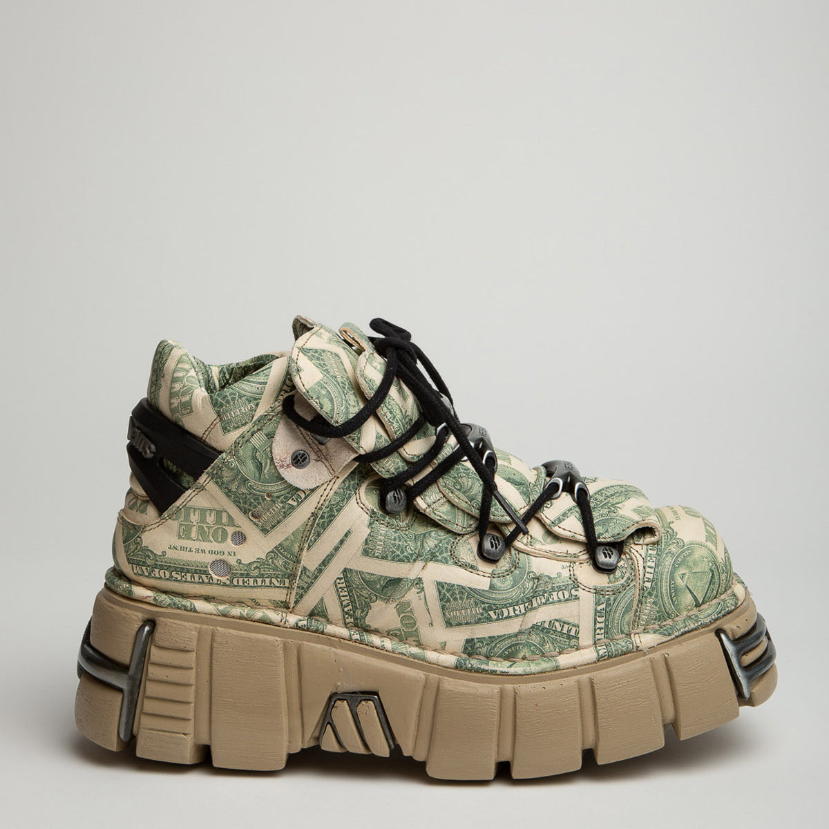 VETEMENTS | NEW ROCK PLATFORM SNEAKERS