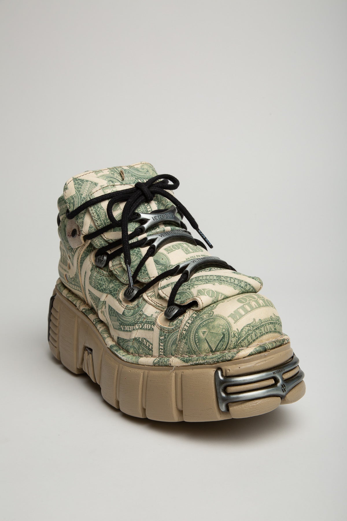 VETEMENTS | NEW ROCK PLATFORM SNEAKERS - MAXFIELD LA