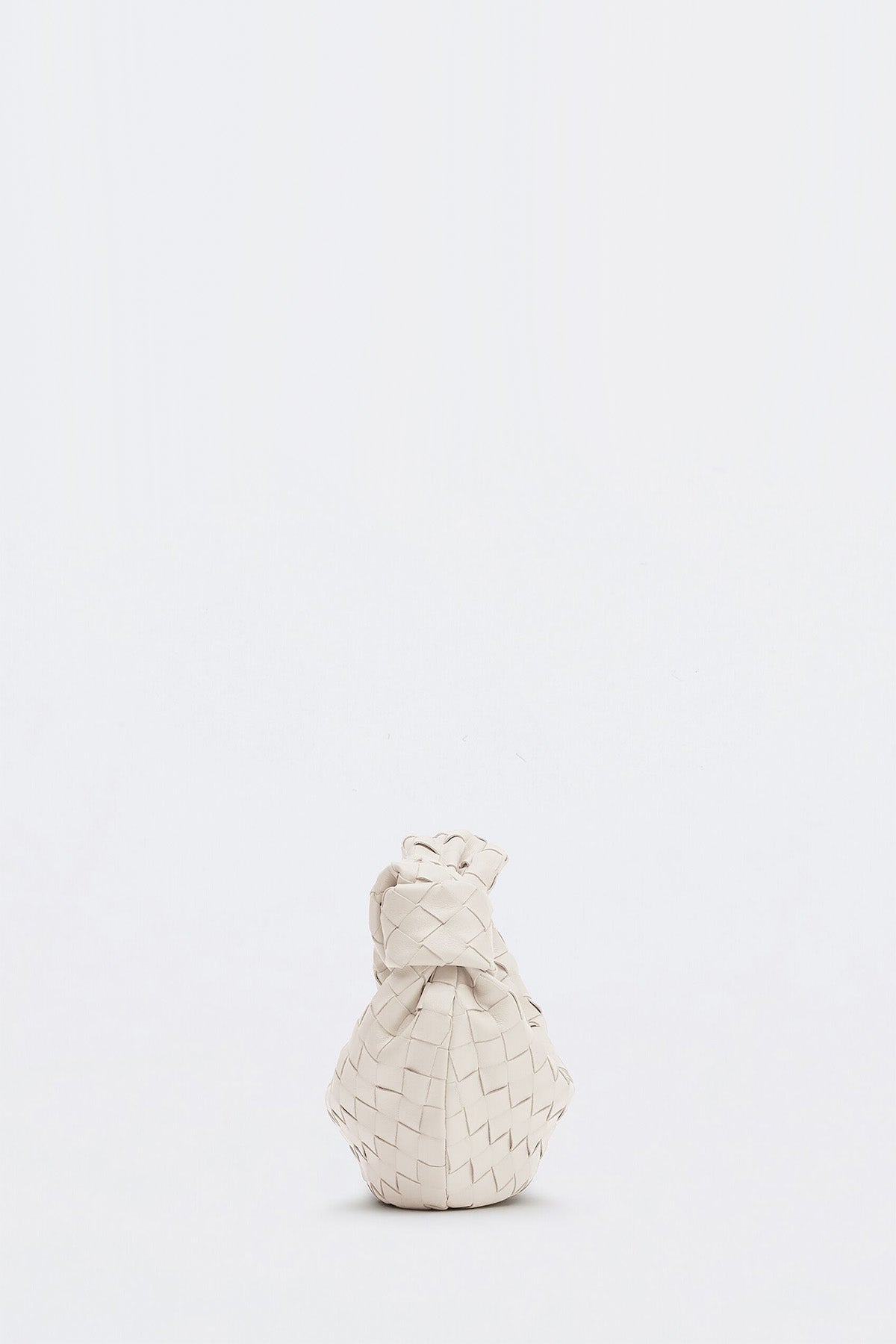 BOTTEGA VENETA | MINI JODIE BAG - MAXFIELD LA