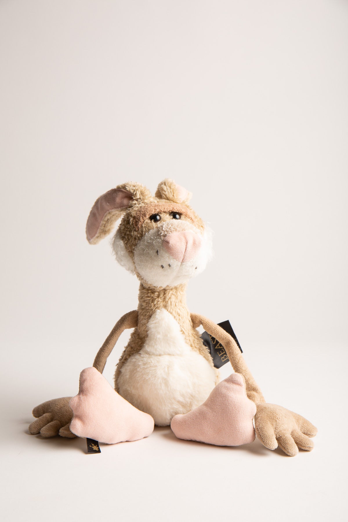 MAXFIELD PRIVATE COLLECTION | LAZY BUNNY PLUSH