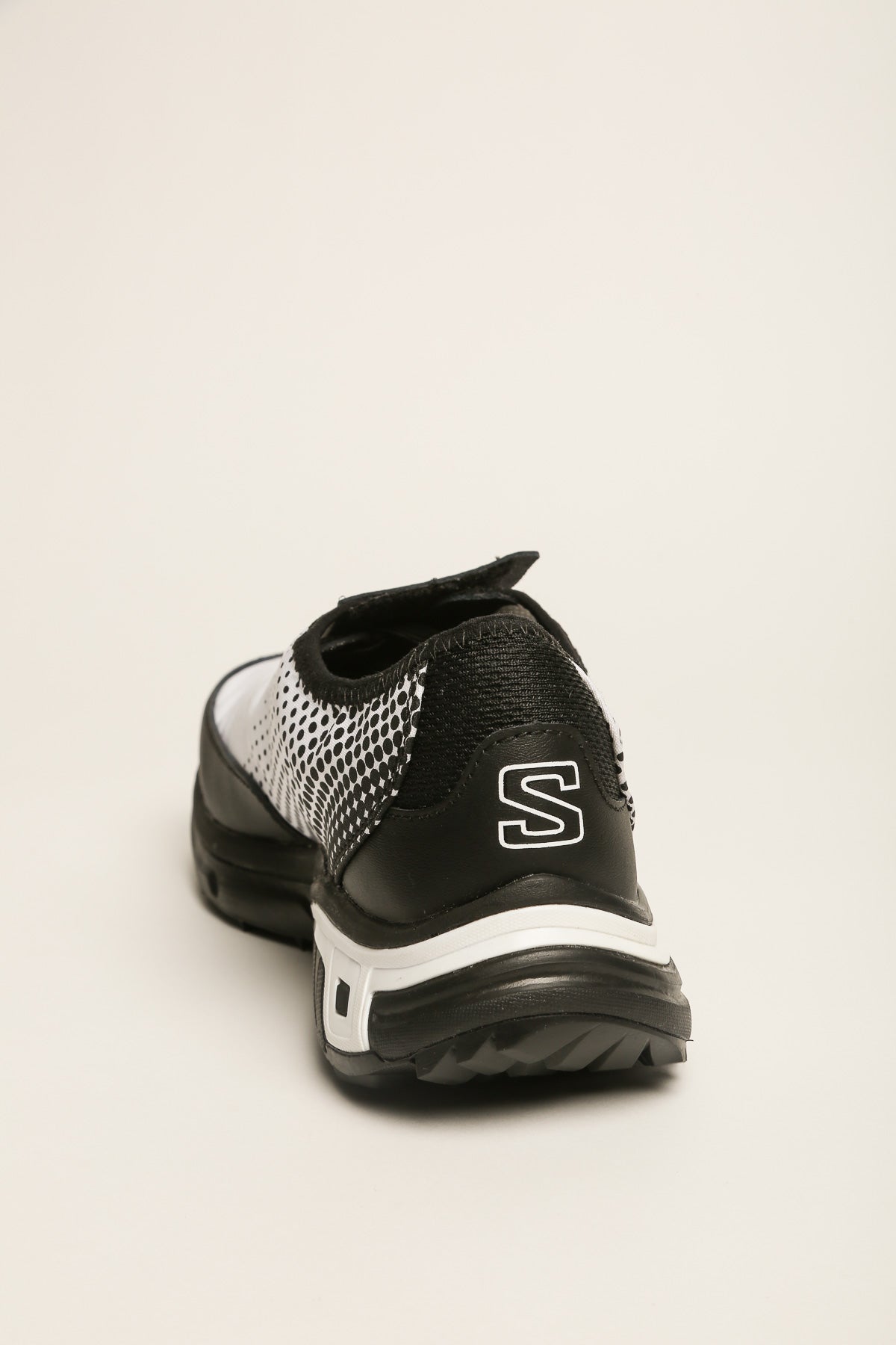 COMME DES GARÇONS HOMME PLUS | SALOMON SR901E SNEAKERS