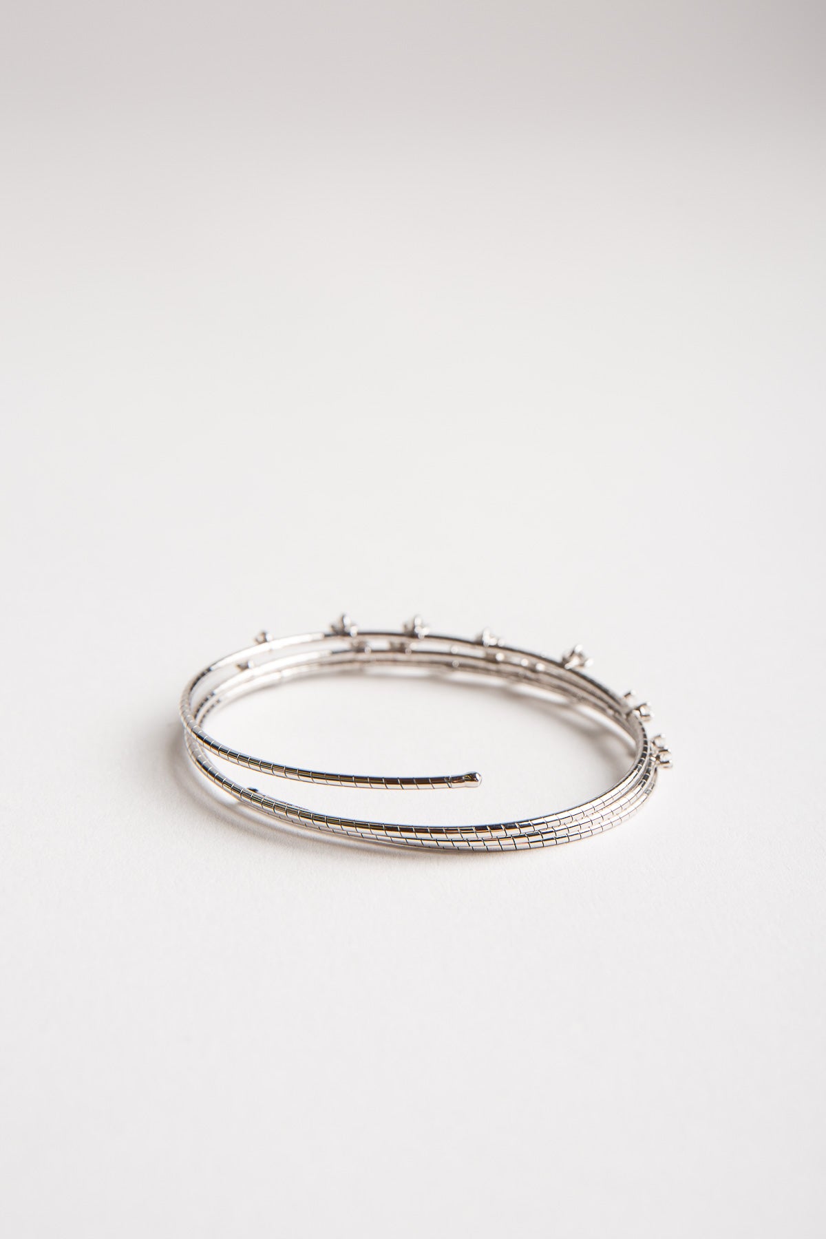 MATTIA CIELO | WHITE GOLD DIAMOND SPIRAL BRACELET - MAXFIELD LA