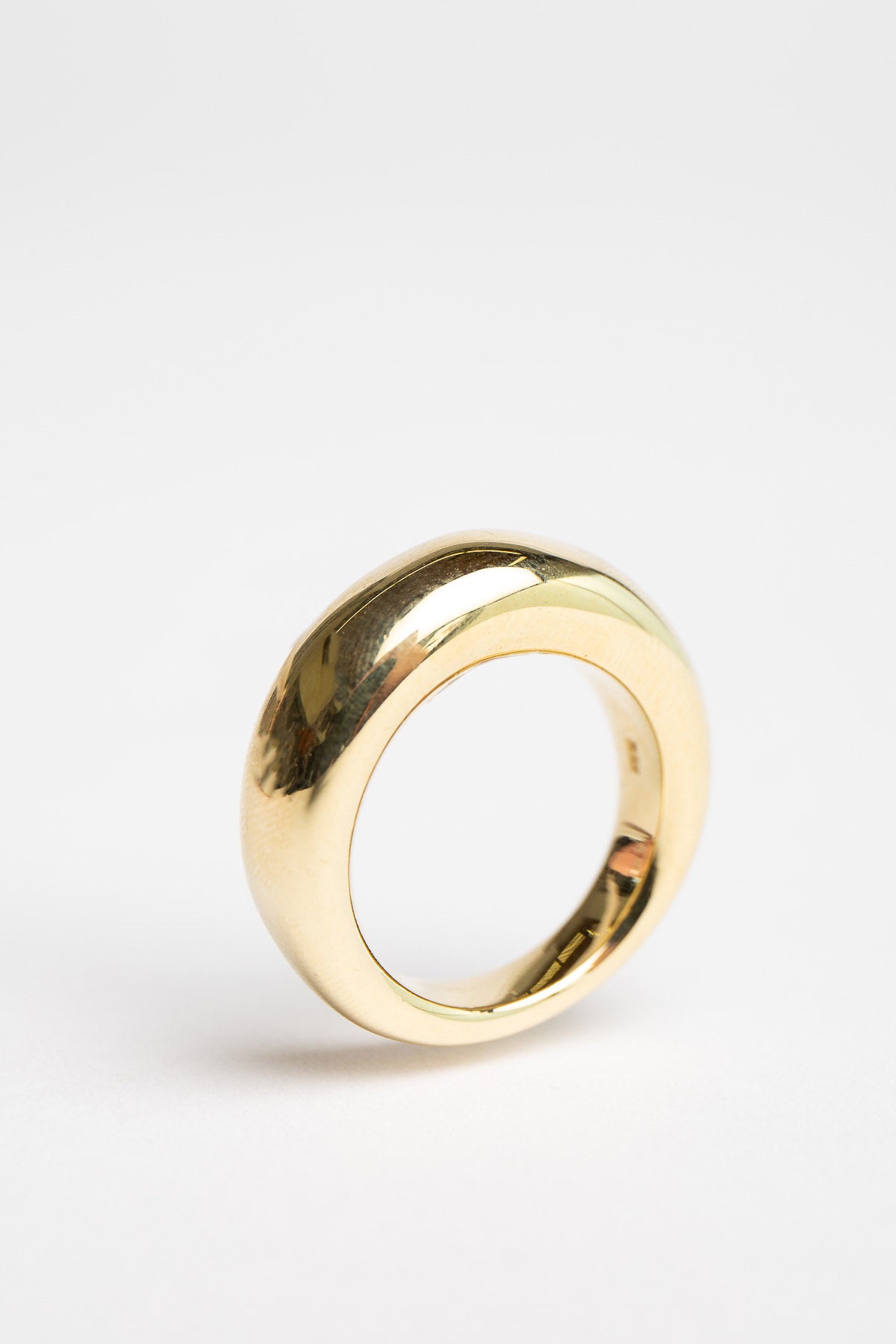 MAUD JEWELRY | 18K GOLD LOW DOME RING - MAXFIELD LA