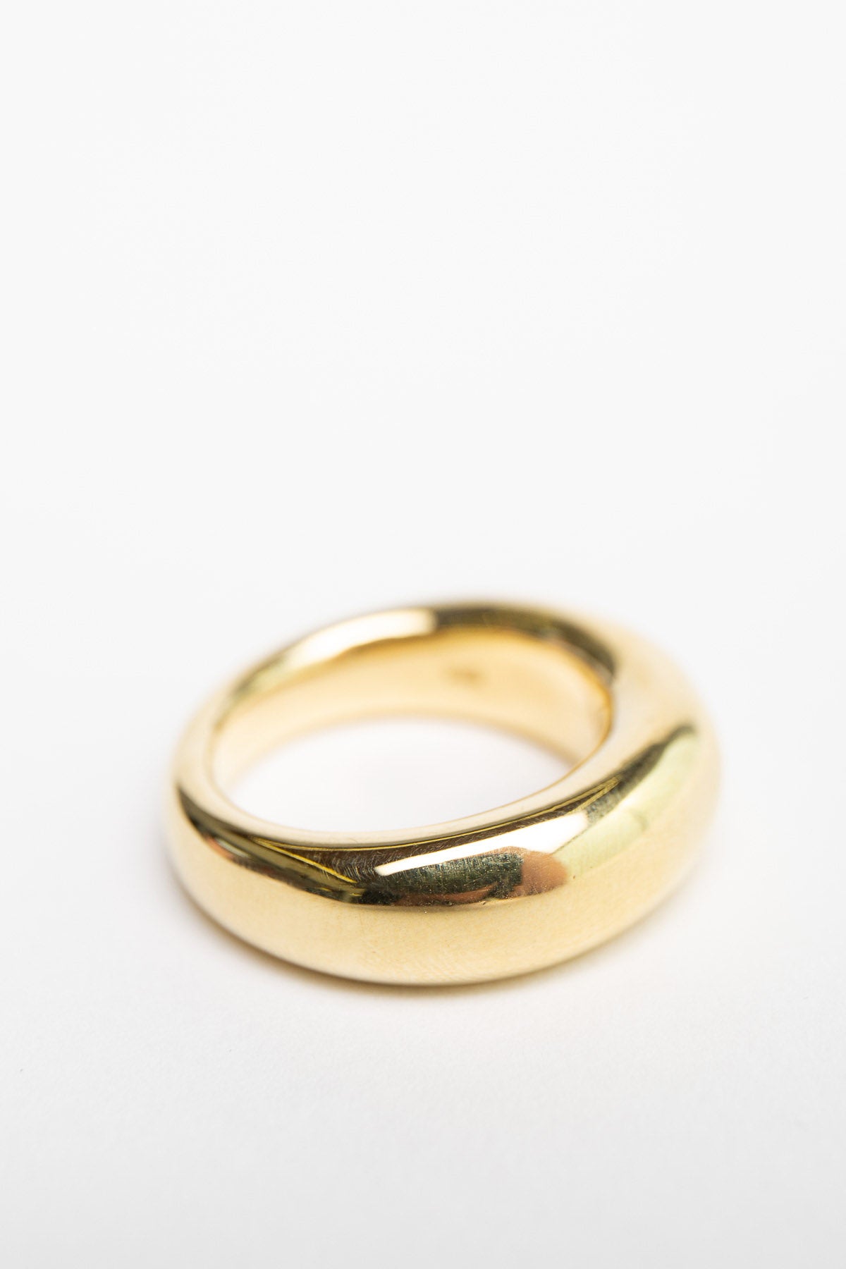 MAUD JEWELRY | 18K GOLD LOW DOME RING - MAXFIELD LA
