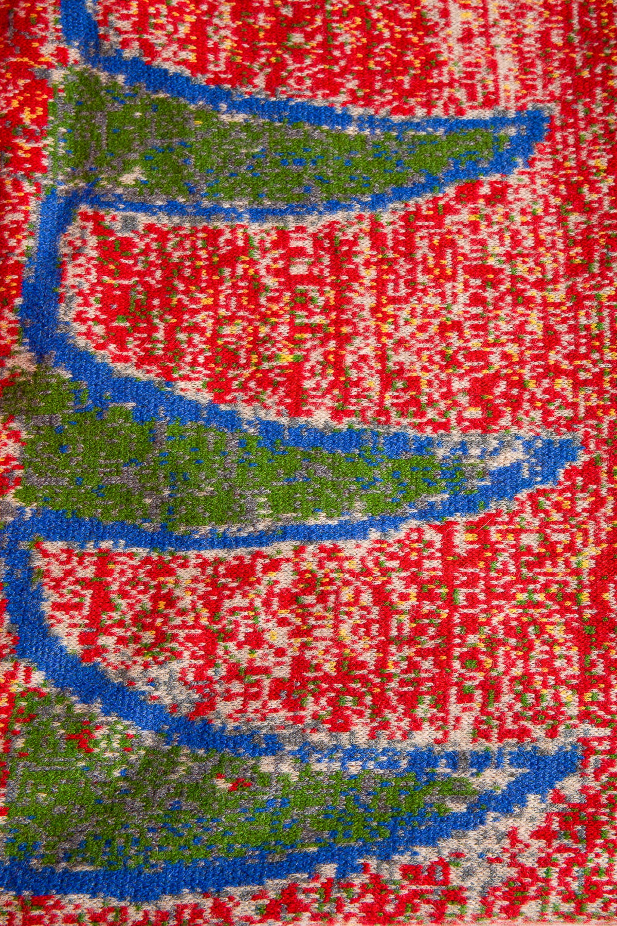 SAVED NEW YORK | RED QUEEN BLANKET