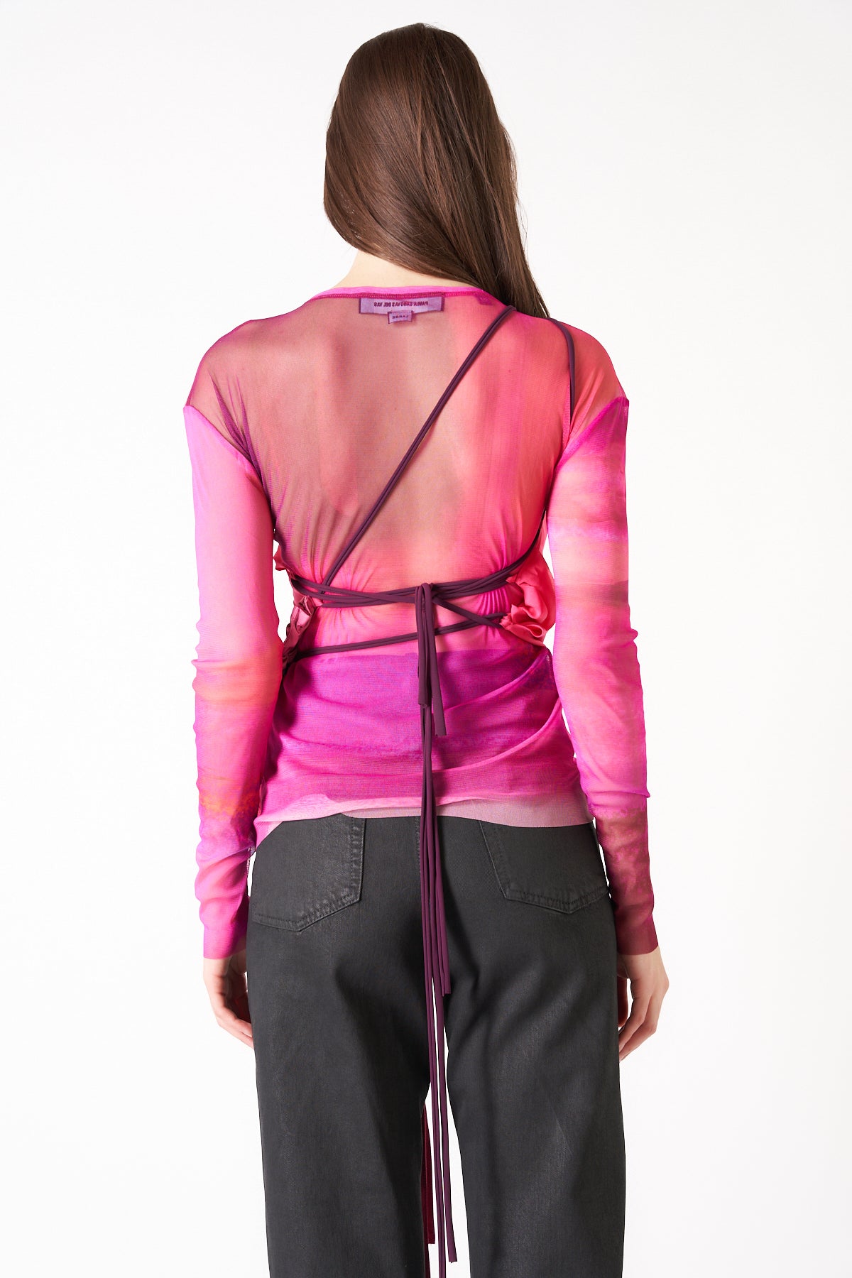 PAULA CANOVAS DEL VAS | ASYMMETRIC TOP