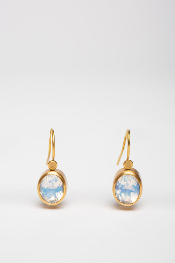 ELI HALILI | 22K OVAL MOONSTONE EARRINGS