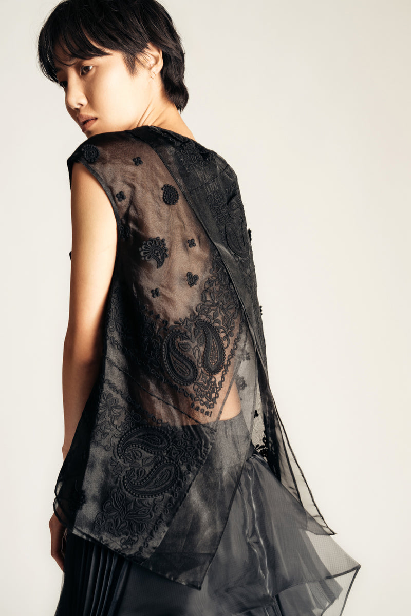 SACAI | BANDANA EMBROIDERED PULLOVER
