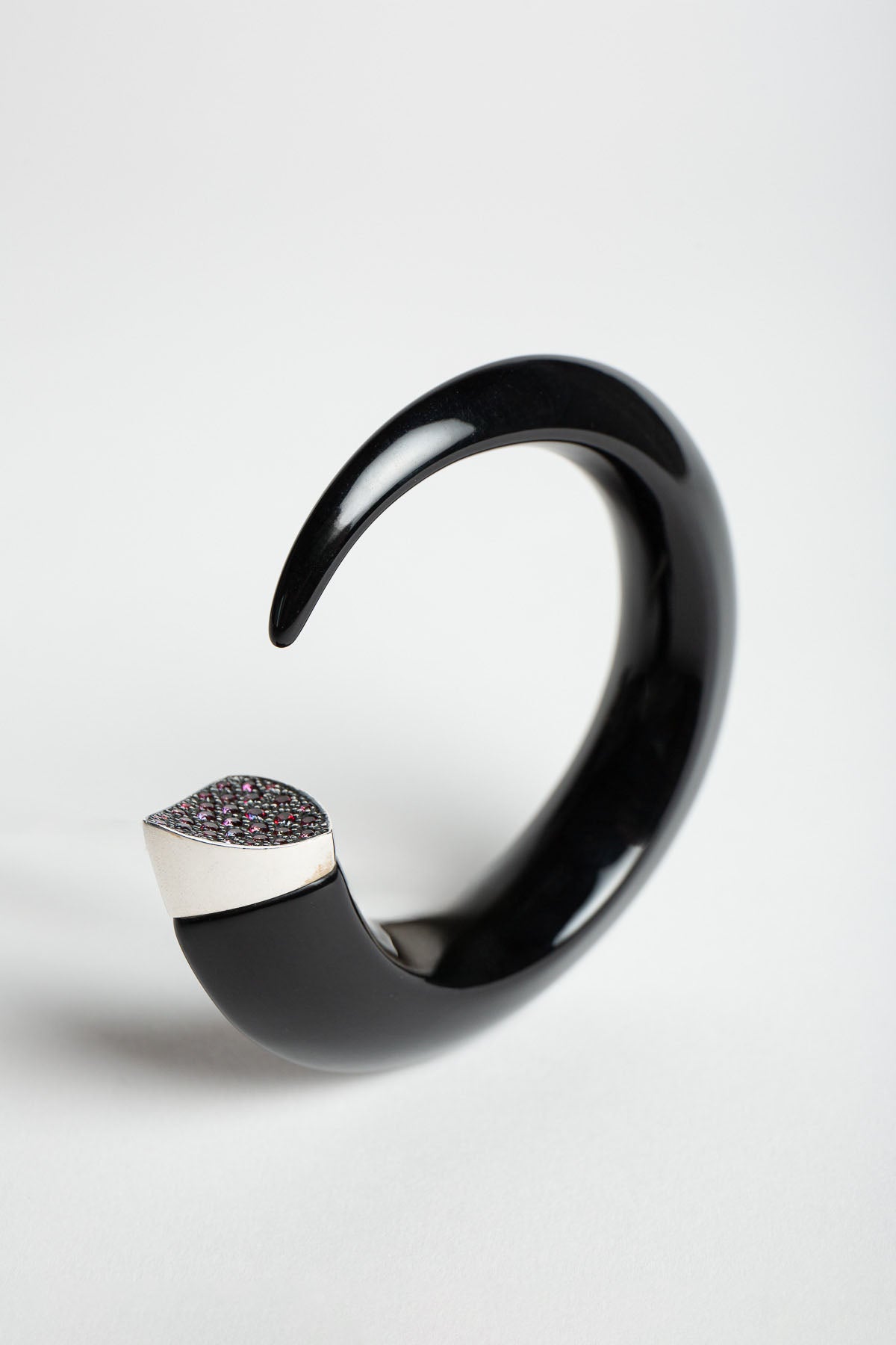 Shaun Leane | Silver, Spinel, & Black Ebony Bangle