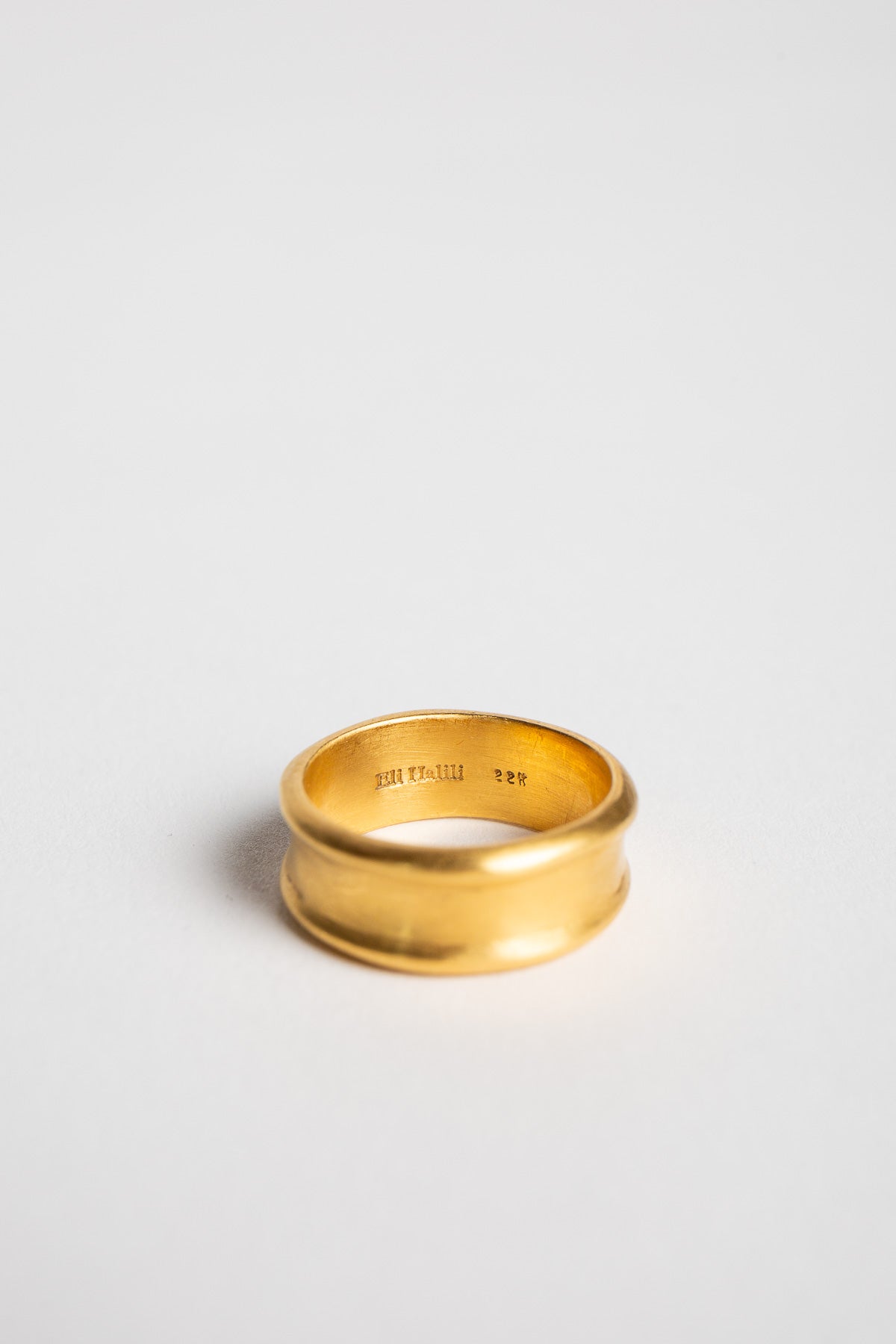 ELI HALILI | 22K CONCAVE RING