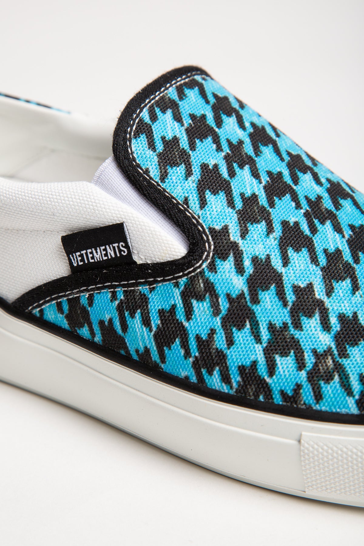 VETEMENTS | BLUE HOUNDSTOOTH BABOUCHE SLIP ON SNEAKERS - MAXFIELD LA