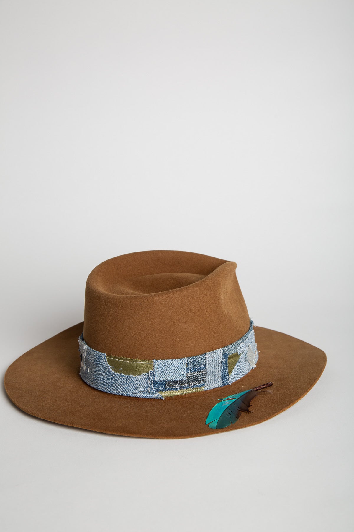 NICK FOUQUET | AGI BABY SUEDE HAT