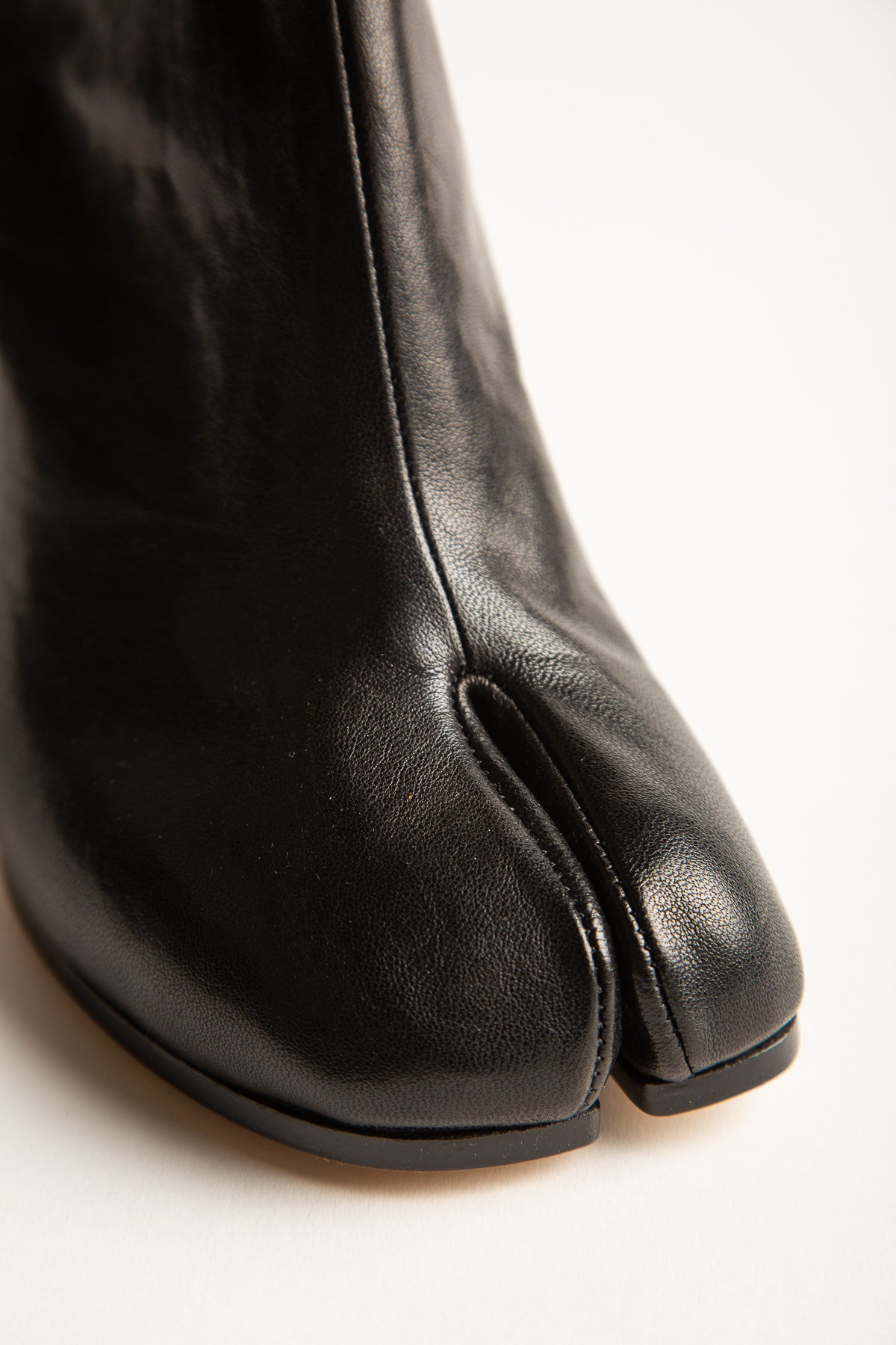 MAISON MARGIELA | TABI ANKLE BOOT - MAXFIELD LA