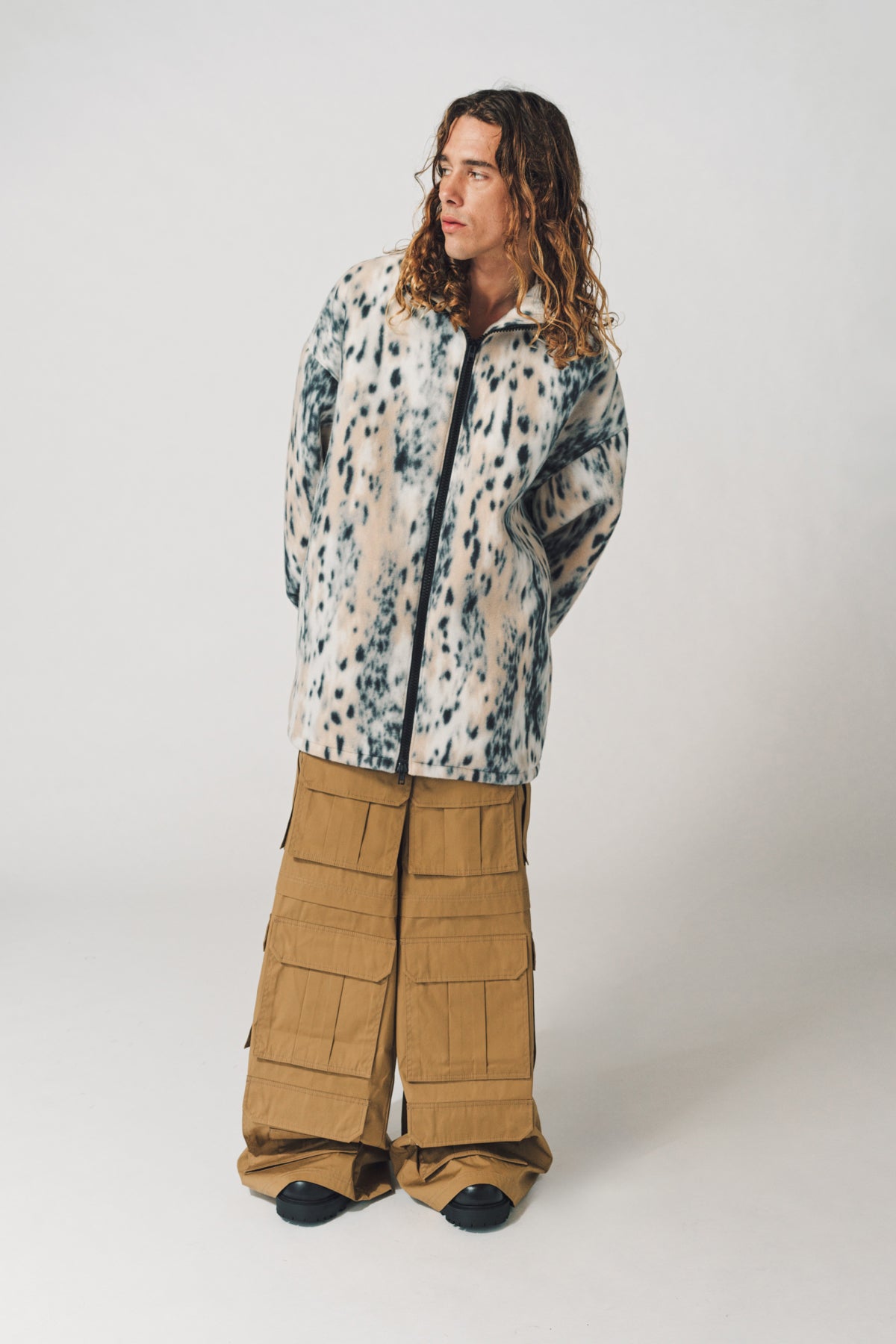 VETEMENTS | MULTIPOCKET CARGO PANTS - MAXFIELD LA
