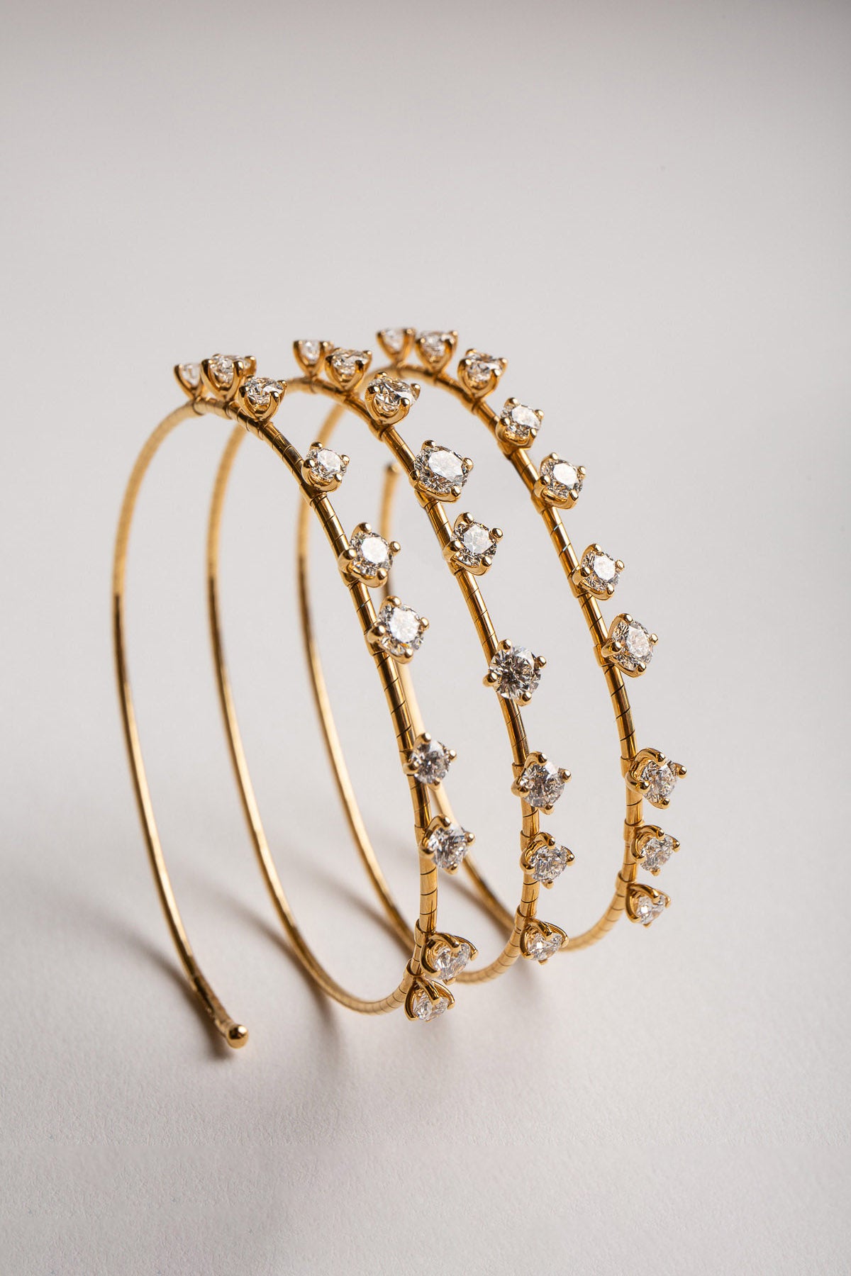 MATTIA CIELO | YELLOW GOLD DIAMOND SPIRAL BRACELET