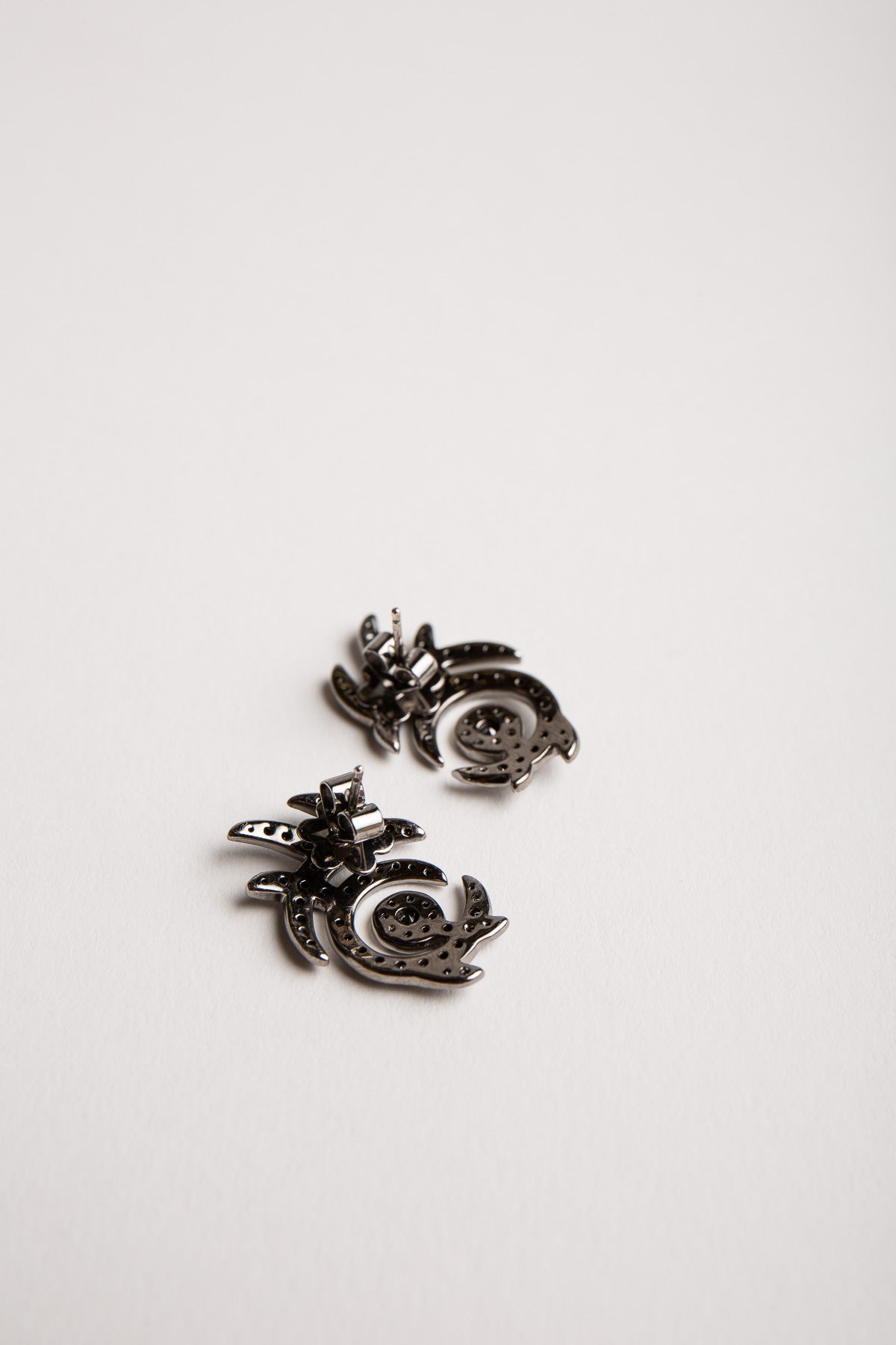 STEFERE | 18K WHITE GOLD 108 BLACK DIAMOND EARRINGS - MAXFIELD LA