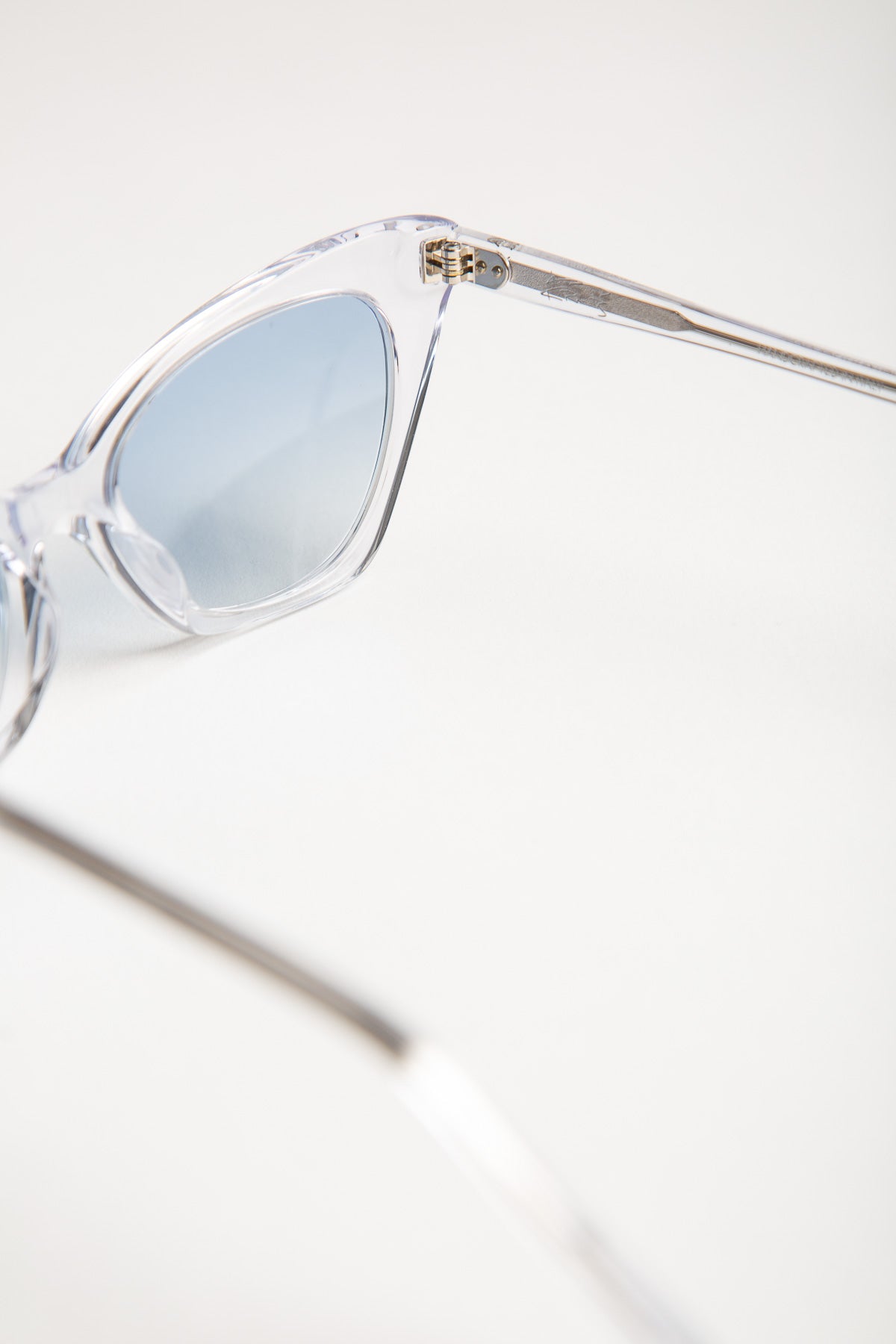 KRAVITZ EYEWEAR | ZOE SUNGLASSES