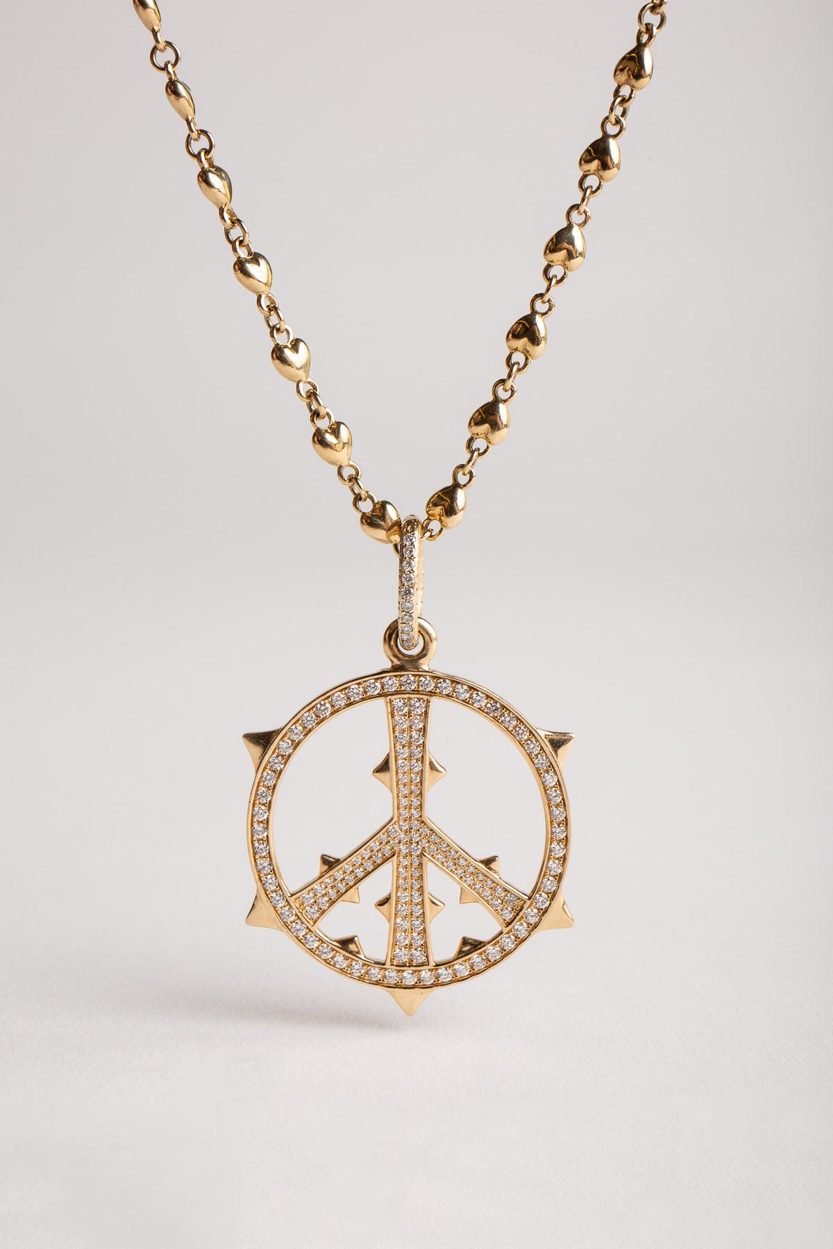 LOREE RODKIN | PAVE DIAMOND MEDIUM PEACE SIGN PENDANT - MAXFIELD LA