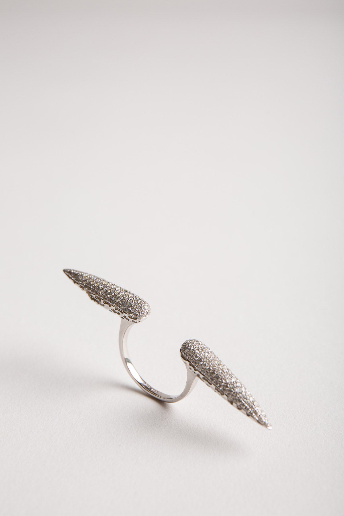 STEFERE | 18K WHITE GOLD DOUBLE CONE 1.45 DIAMOND RING - MAXFIELD LA