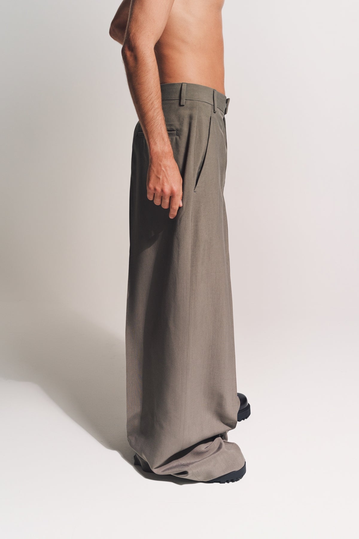 ANN DEMEULEMEESTER | MATTHIEU WIDE TROUSERS - MAXFIELD LA