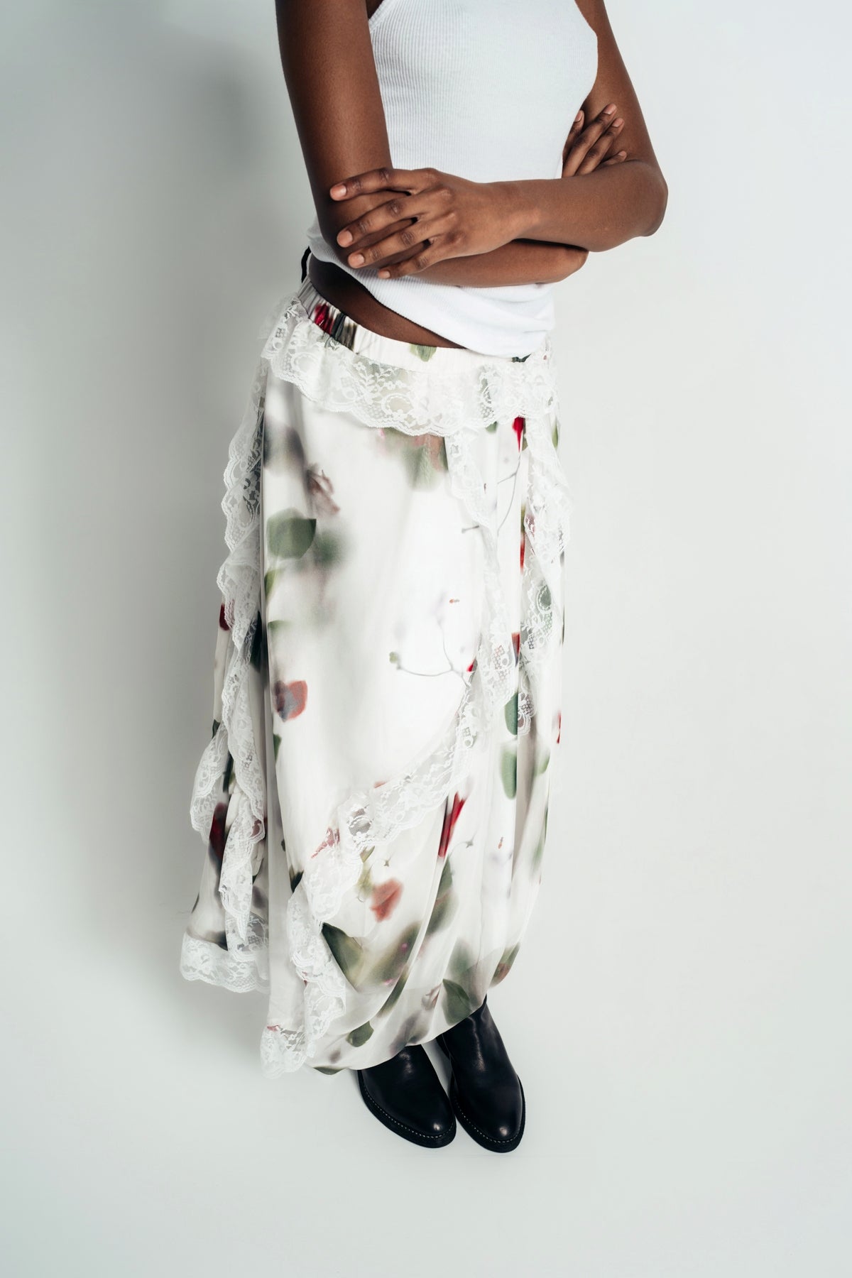 CAROLINE HU | ROSE PRINT CIRCLE LACE SILK SKIRT - MAXFIELD LA