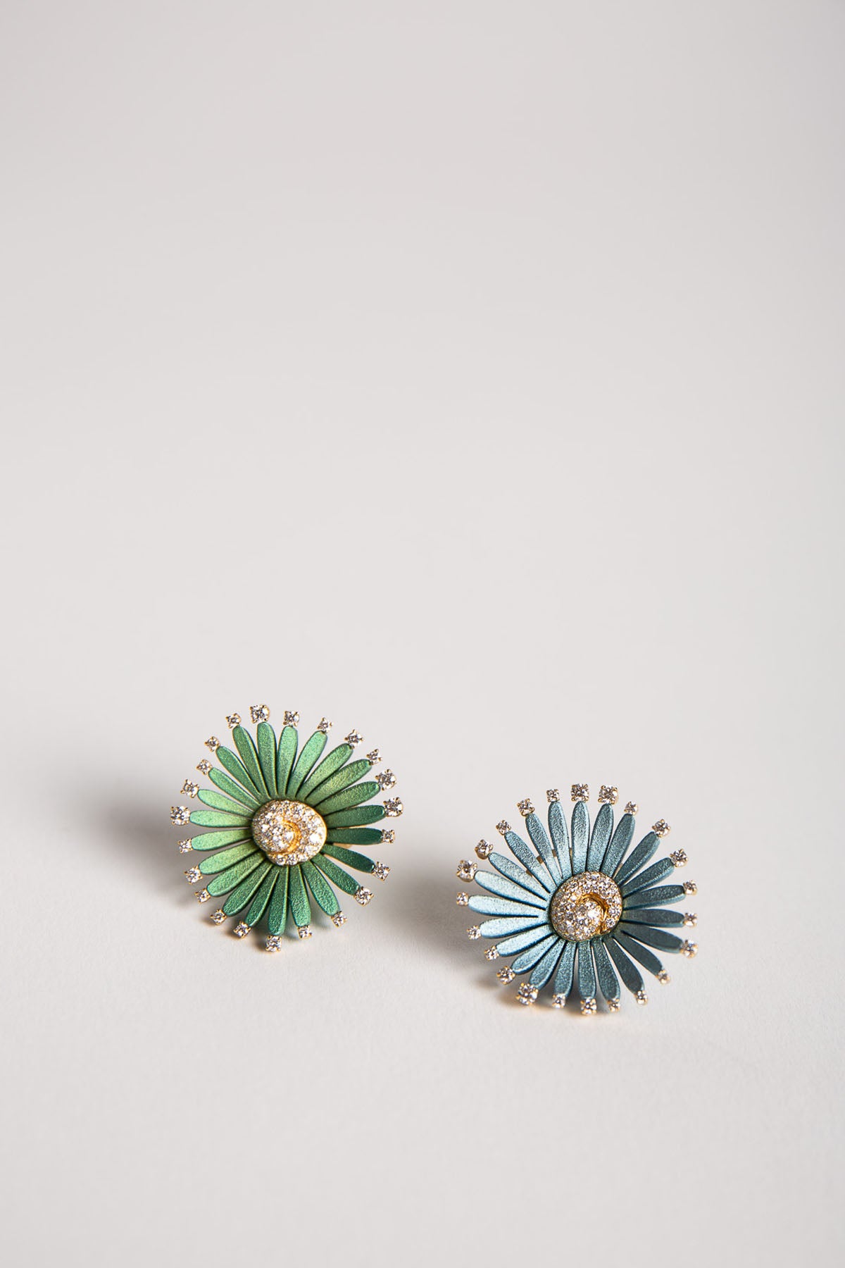 MIKE JOSEPH | DIAMOND FLOWER LARGE EARRINGS - MAXFIELD LA