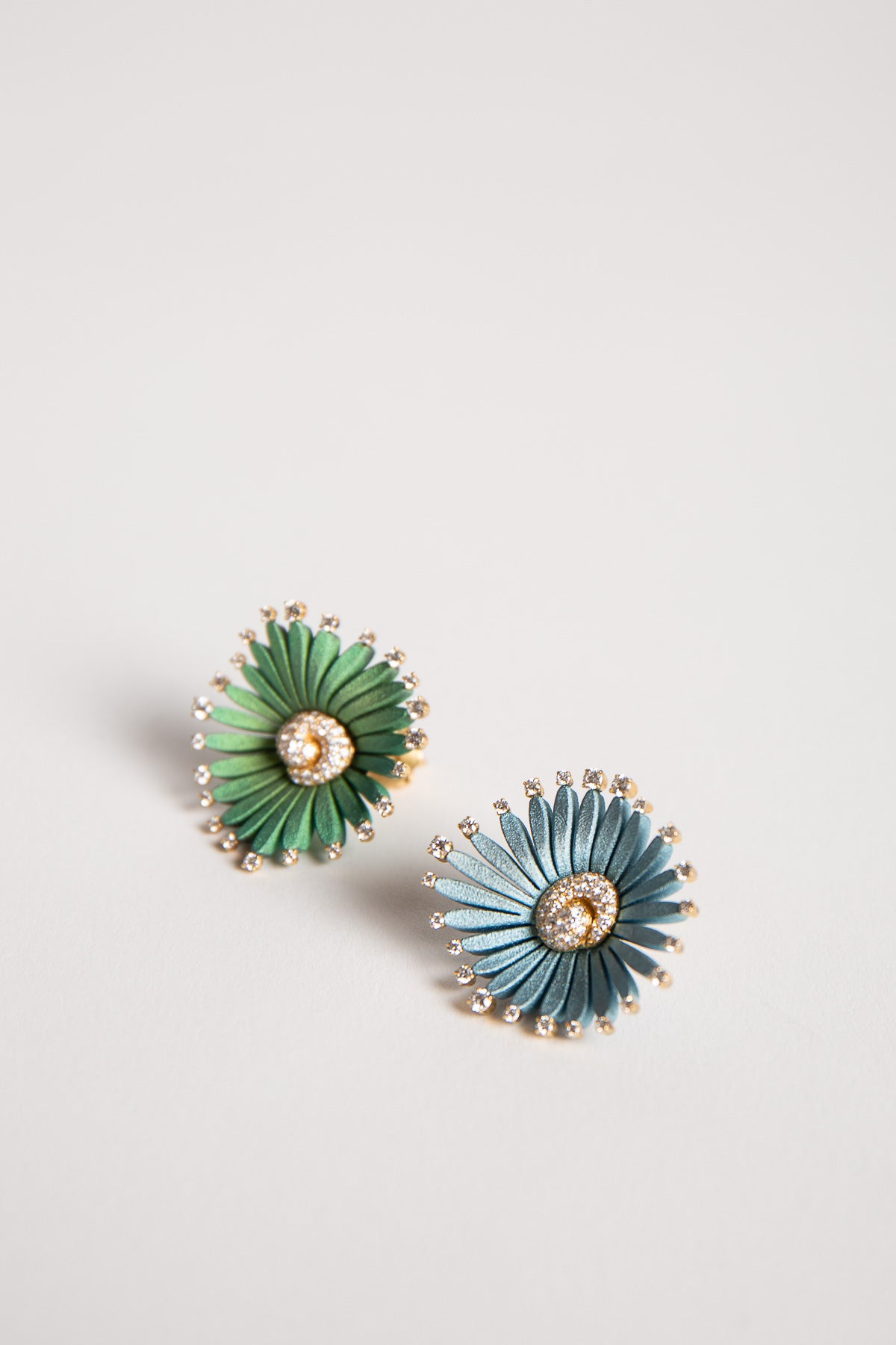 MIKE JOSEPH | DIAMOND FLOWER LARGE EARRINGS - MAXFIELD LA