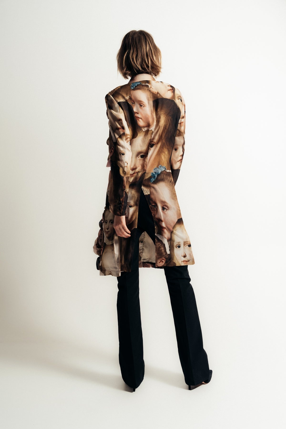 COMME DES GARCONS | ESTER FACE PRINT COAT - MAXFIELD LA